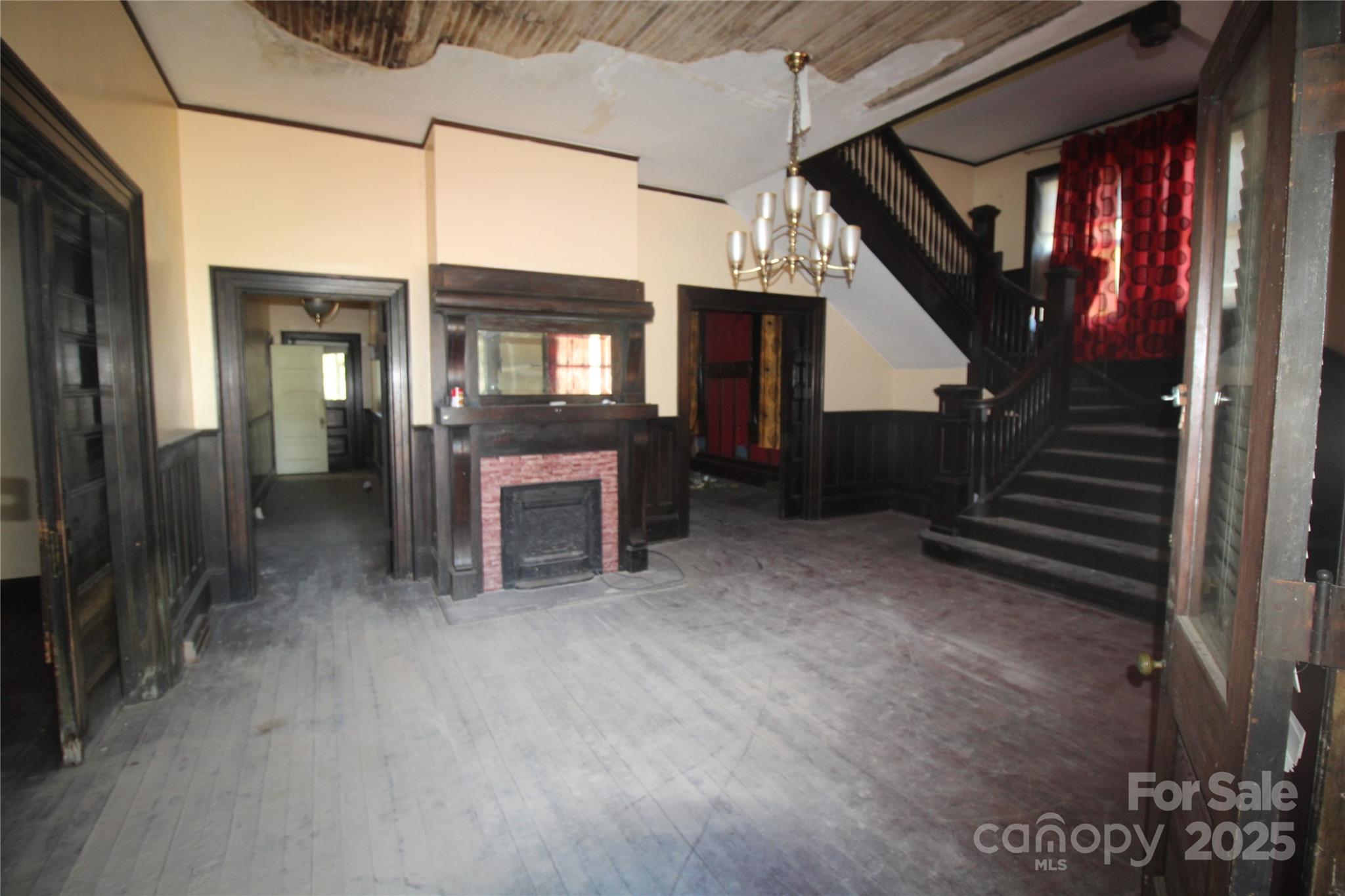 140 Wylie Street