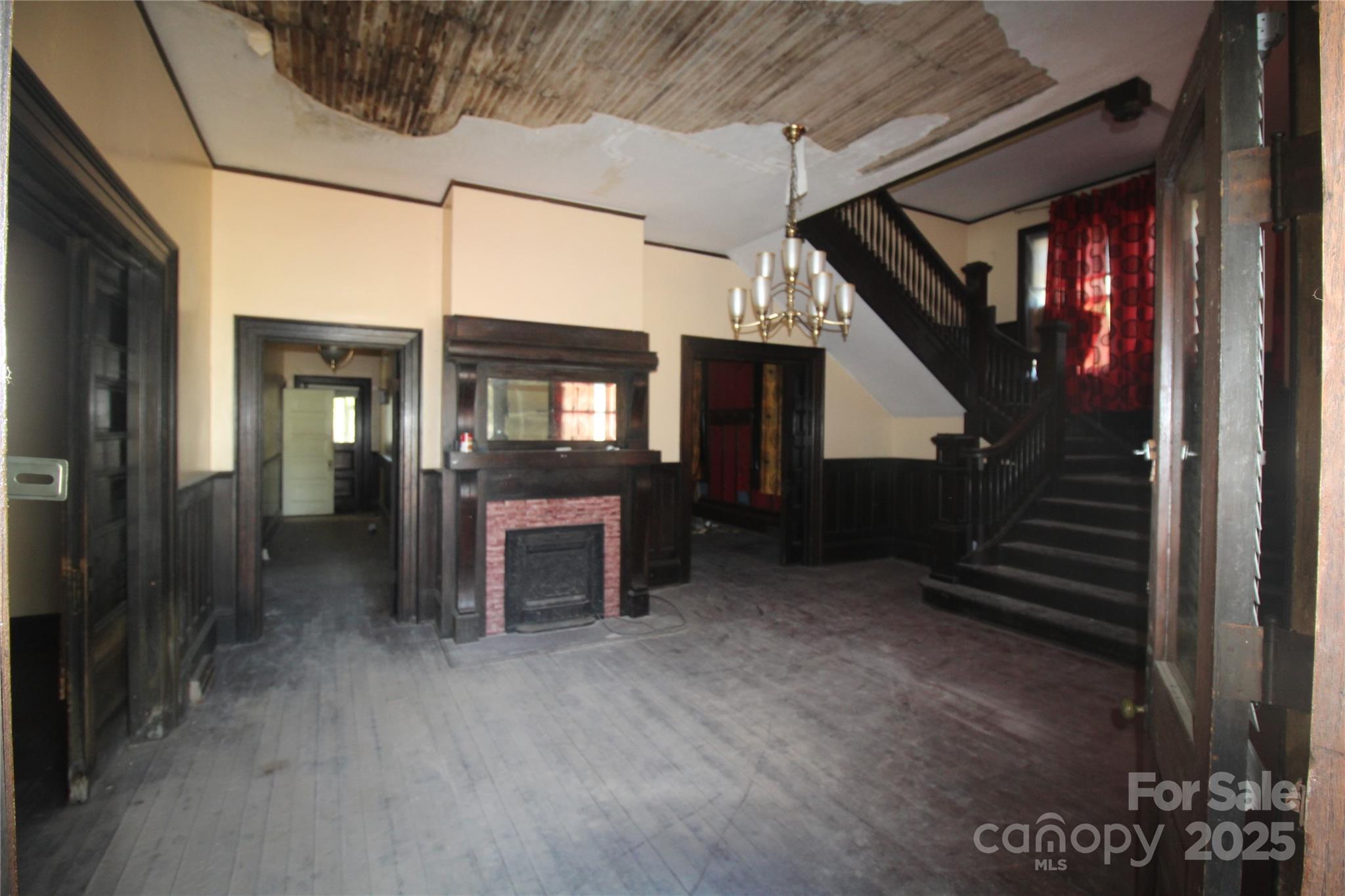 140 Wylie Street