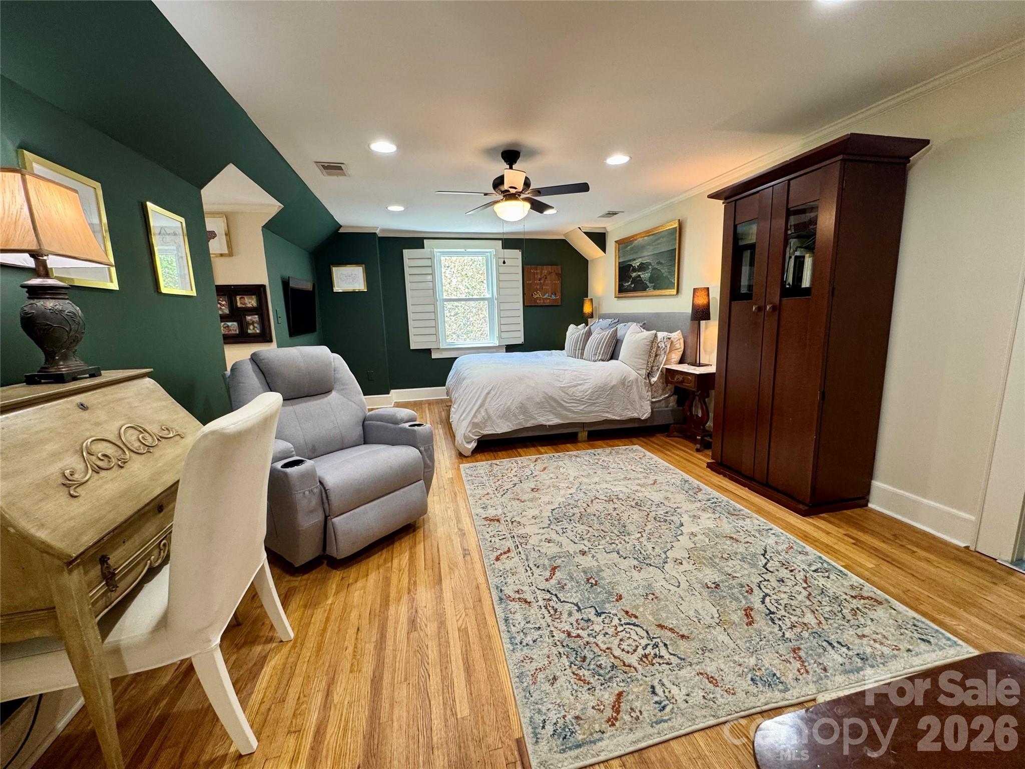 Hillcrest - Residential