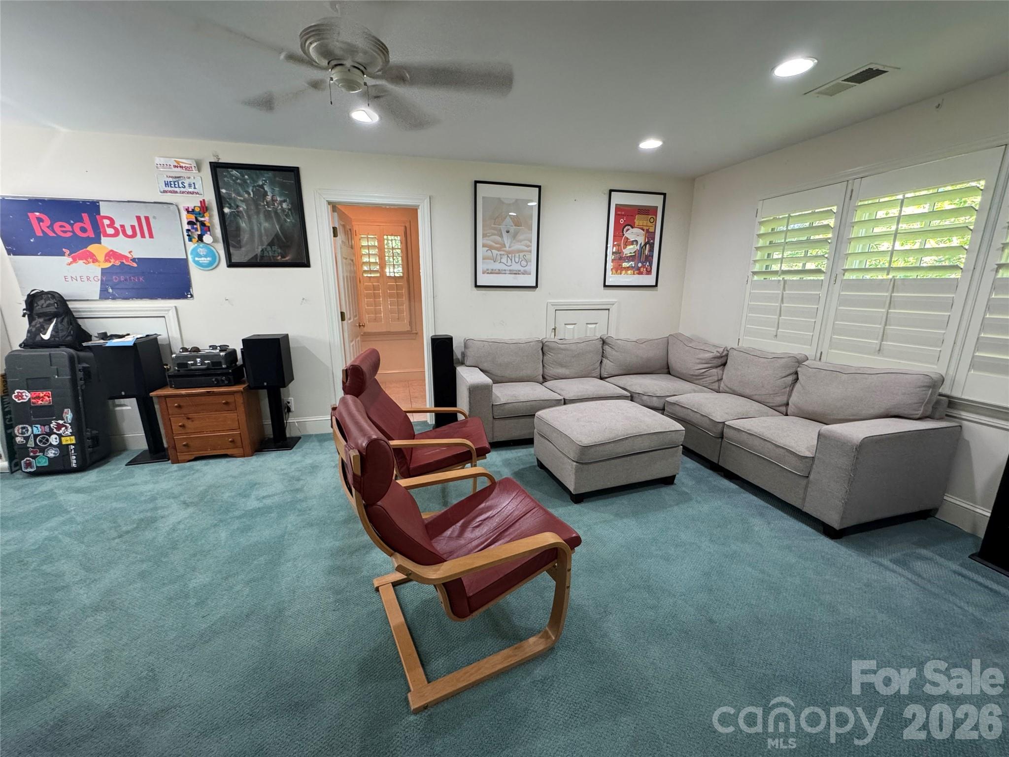 Hillcrest - Residential