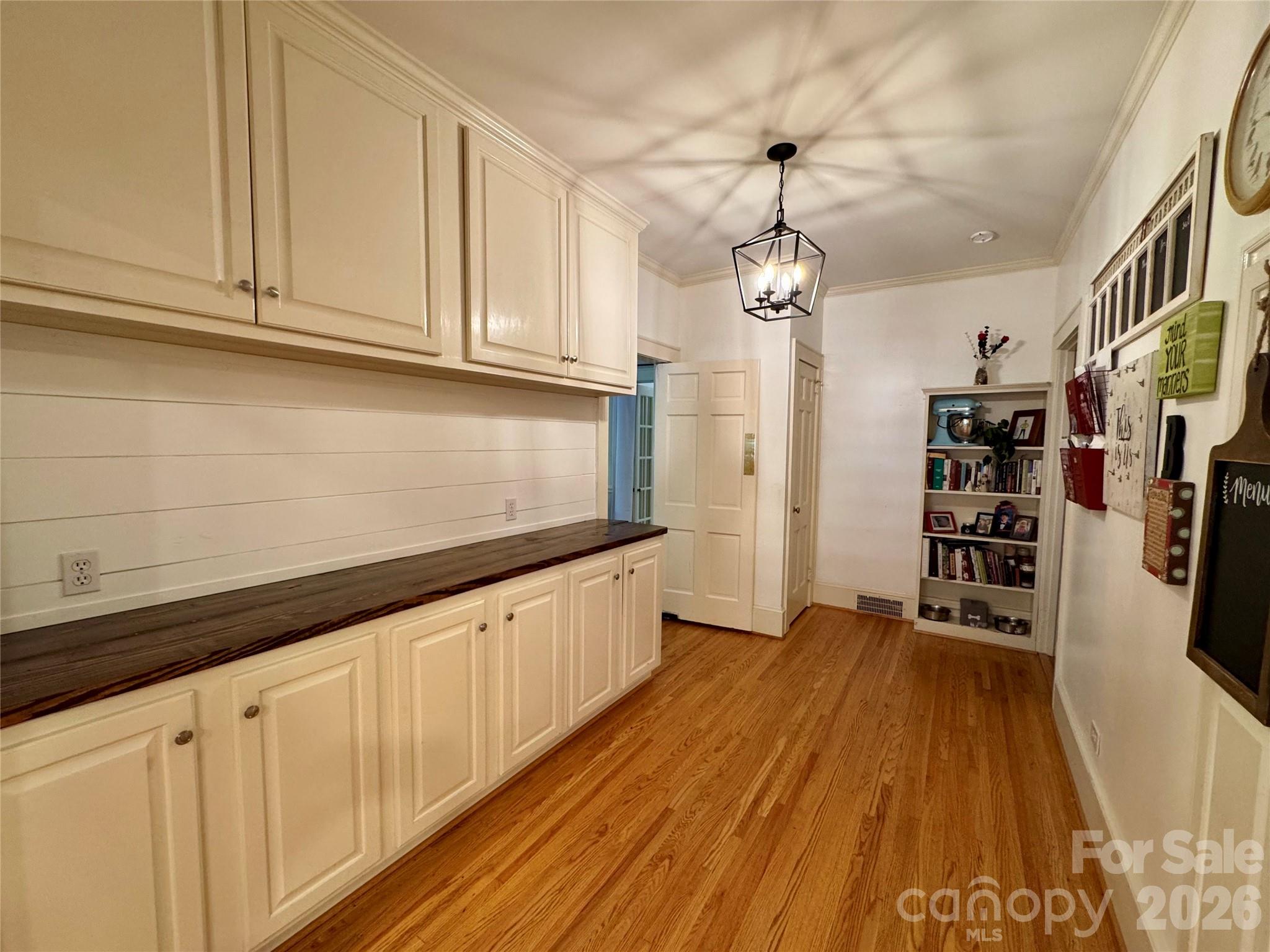 Hillcrest - Residential