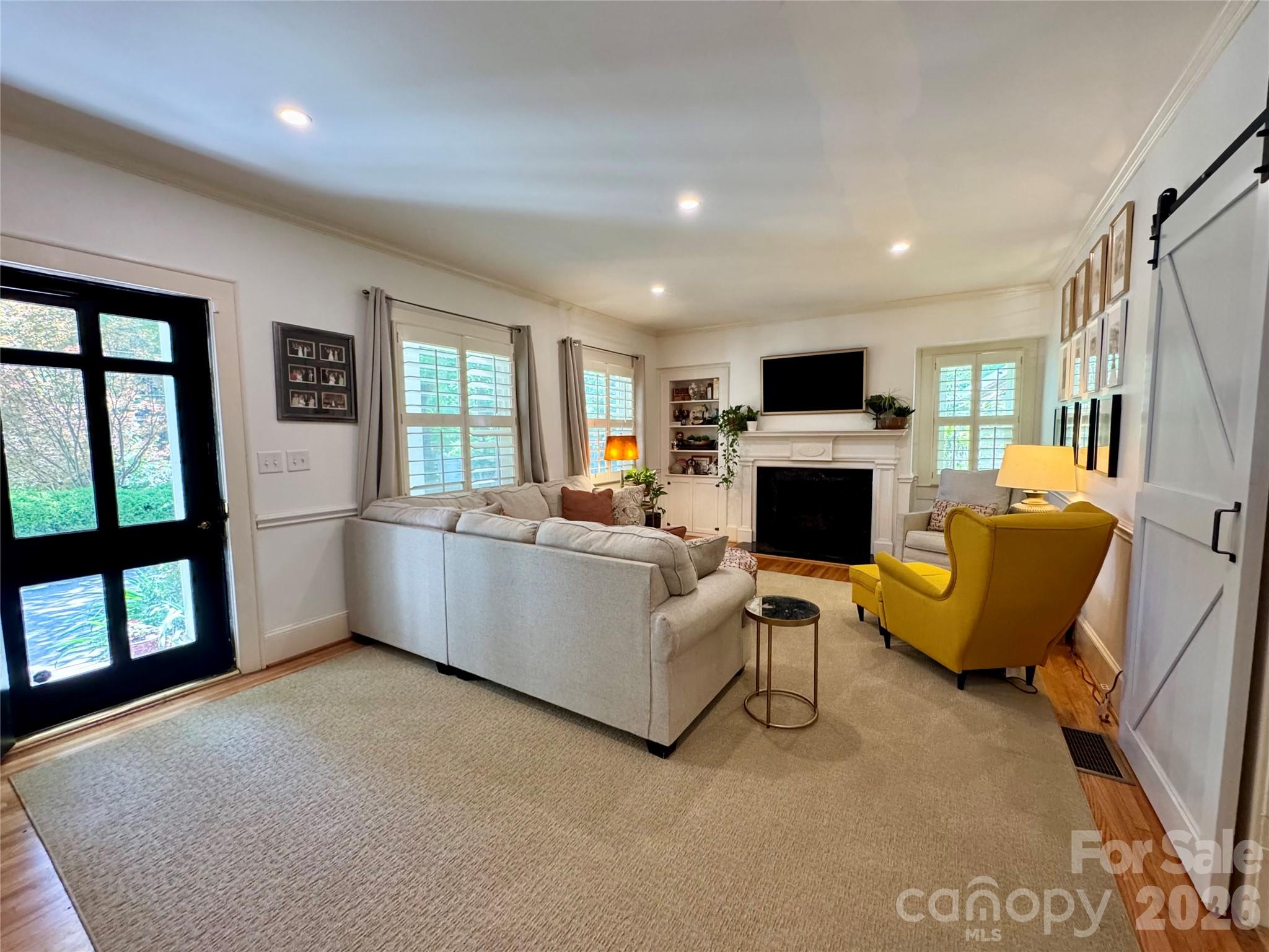 135 Eastover Drive SE