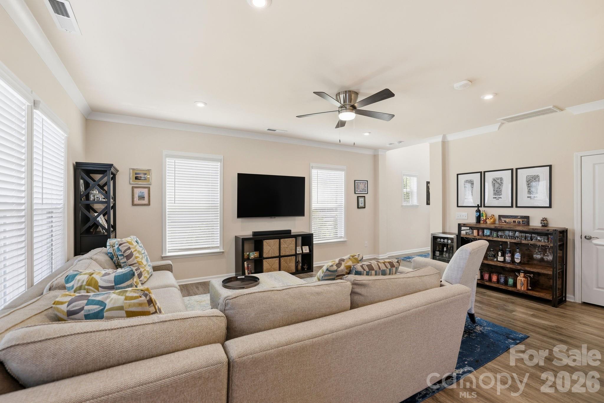 Pringle Towns - Residential