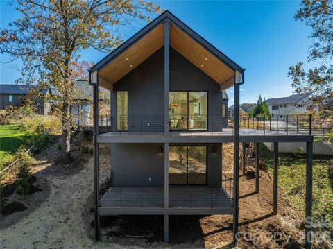 Photo of 511 Wilma Dykeman Trail, Asheville, NC 28804 (MLS # 4397347)