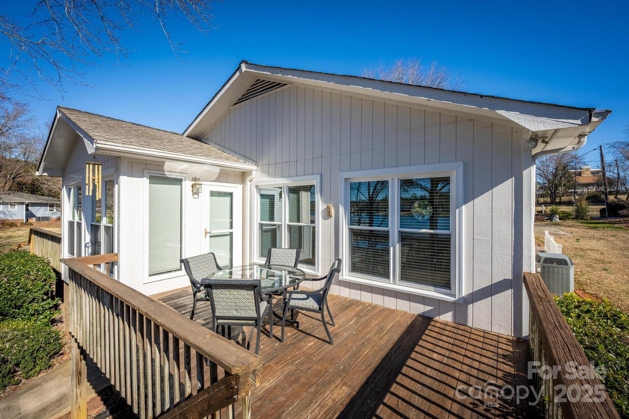 Surfside Estates - Residential