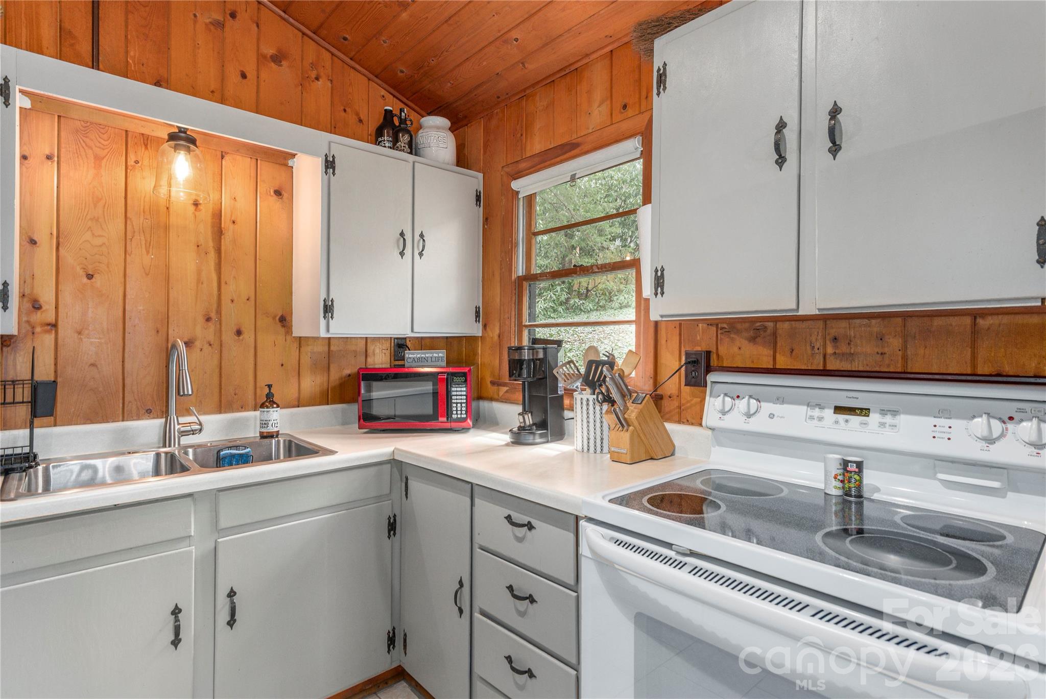 Wild Acres - Residential