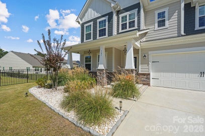 107 Hollywood Court Troutman NC 28166