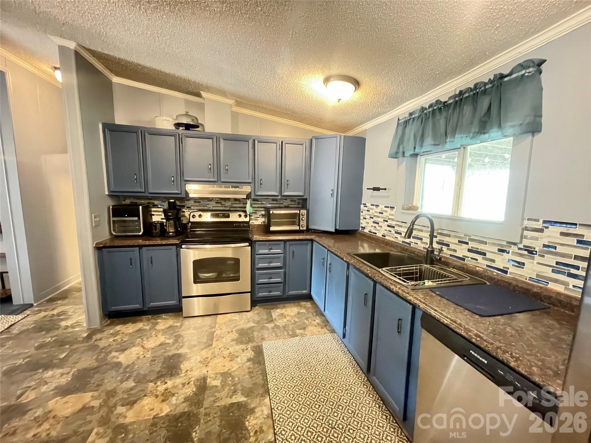 Clover Estates - Residential