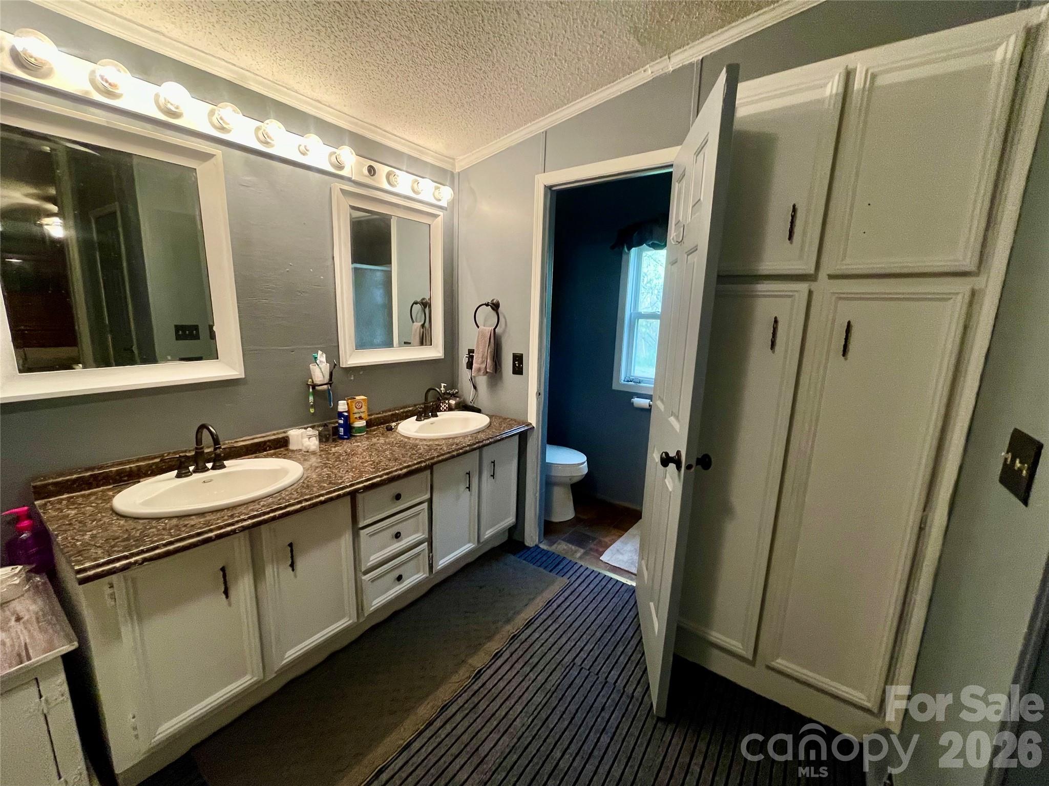 Clover Estates - Residential