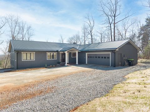 344 Hague Drive Columbus NC 28722