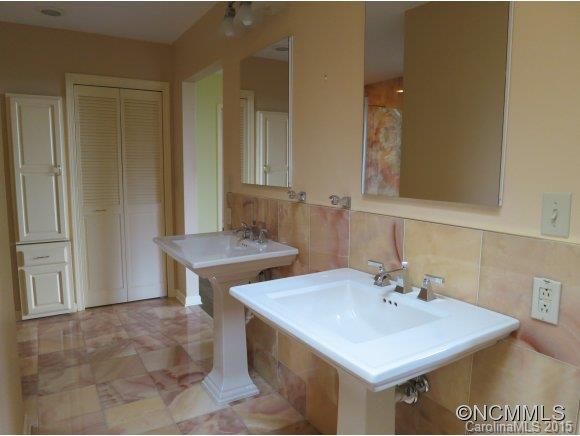 Connestee Falls - Residential