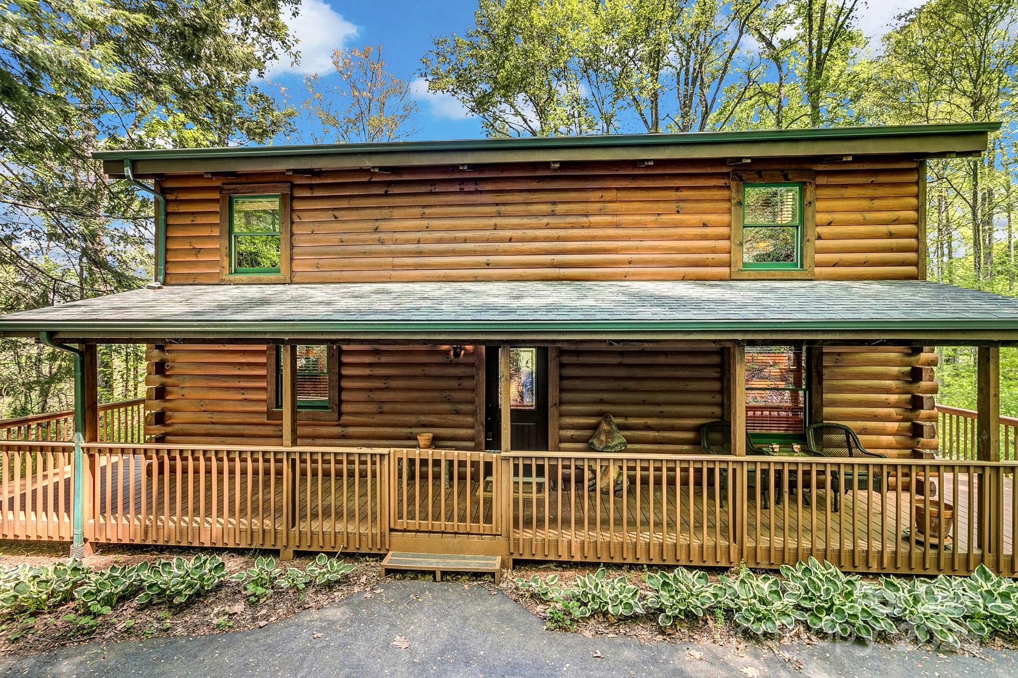 41 Log Cabin Drive