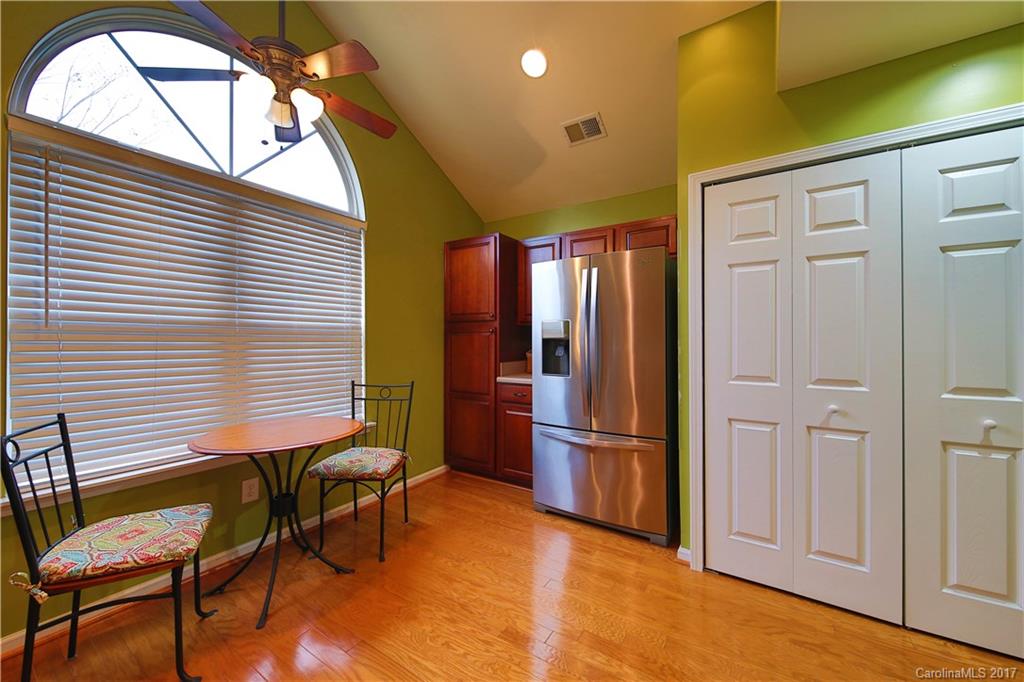 Lexington Commons - Residential