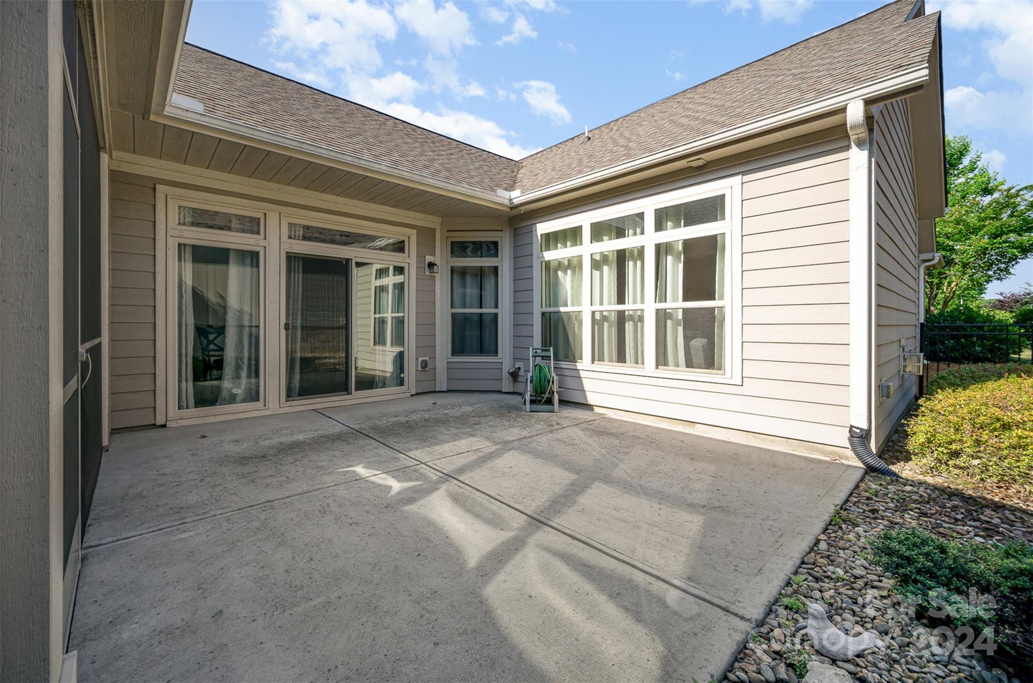 The Courtyards of Marvin - Residential