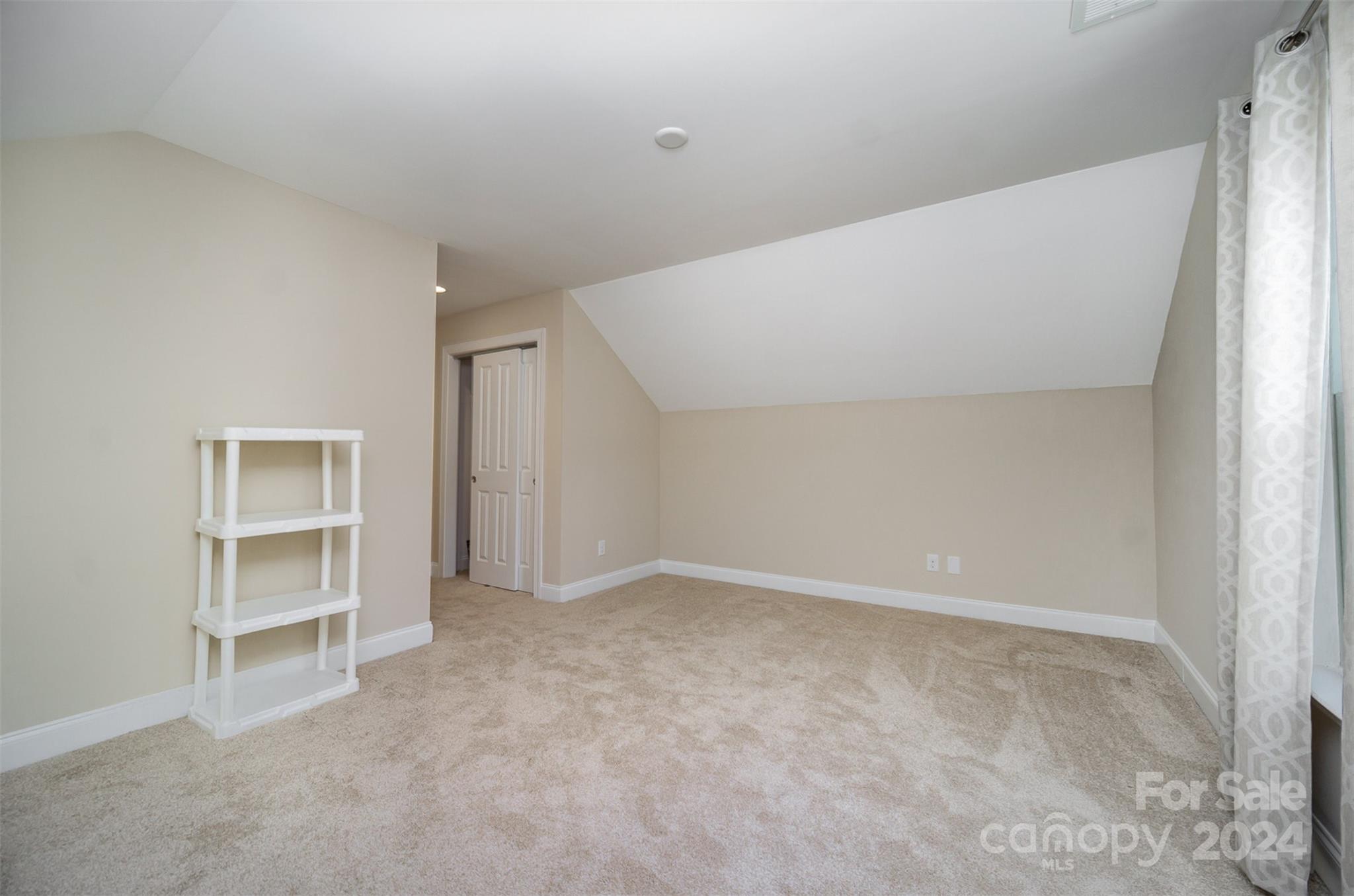 The Courtyards of Marvin - Residential