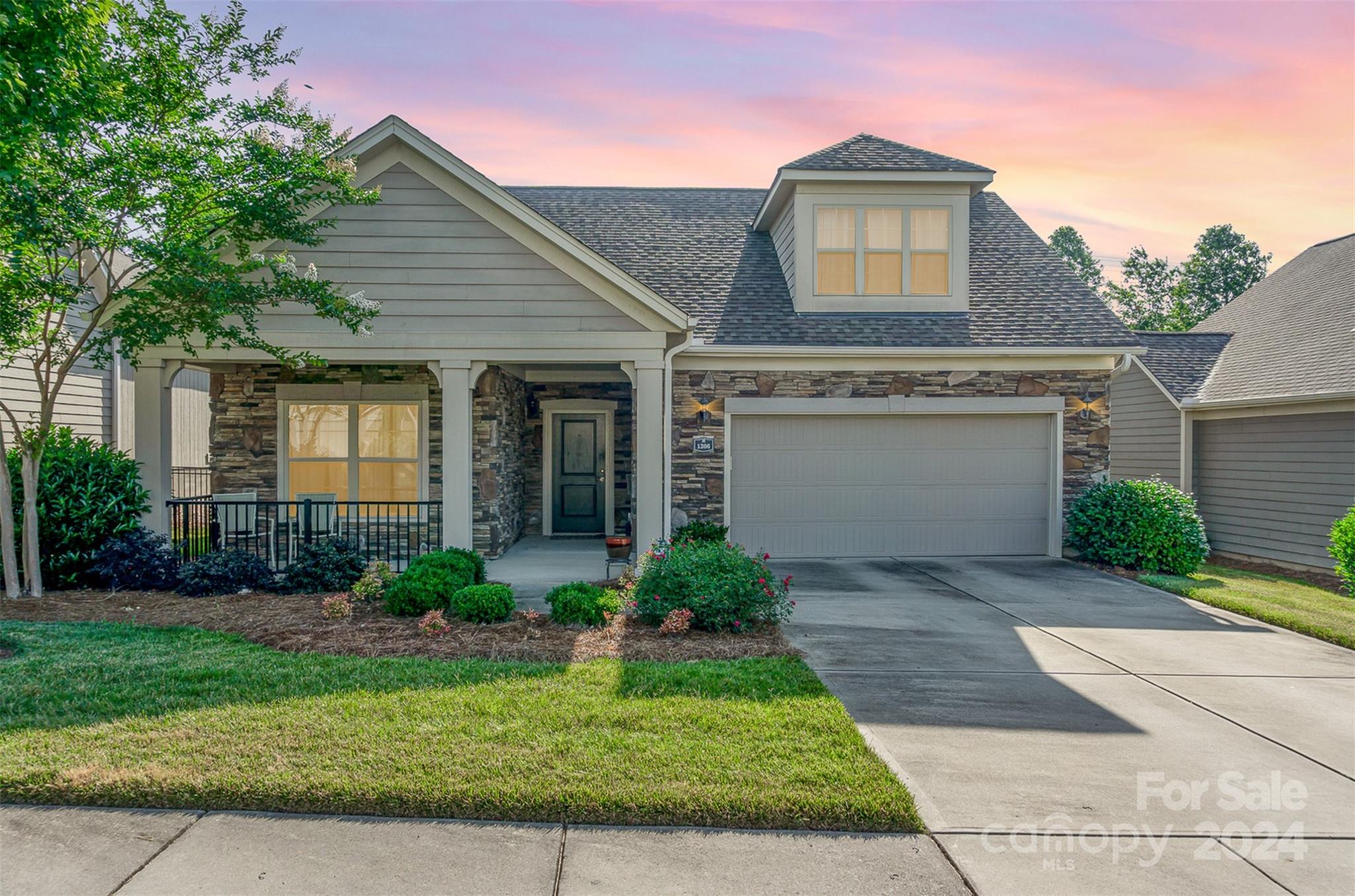 The Courtyards of Marvin - Residential