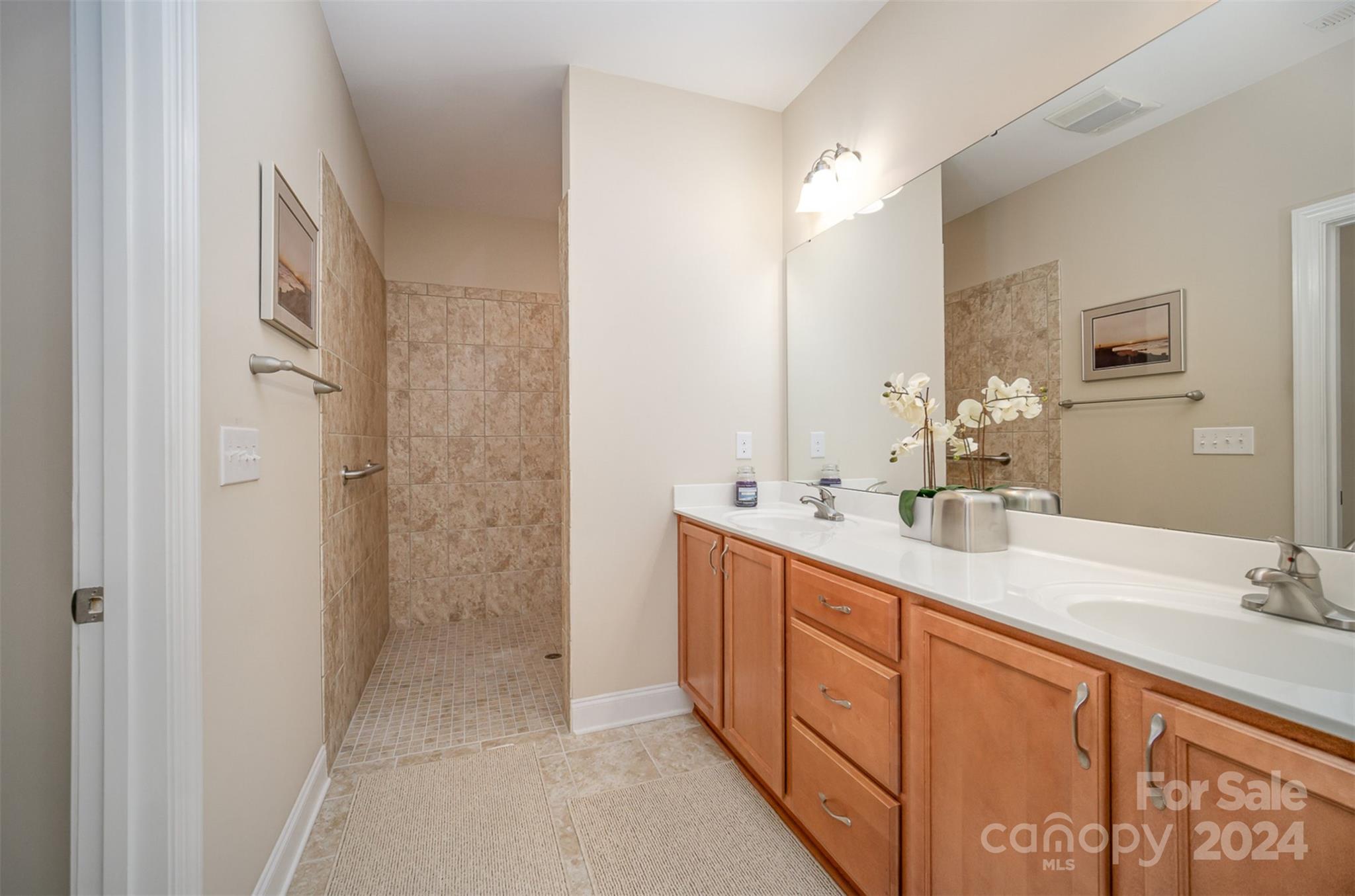 The Courtyards of Marvin - Residential