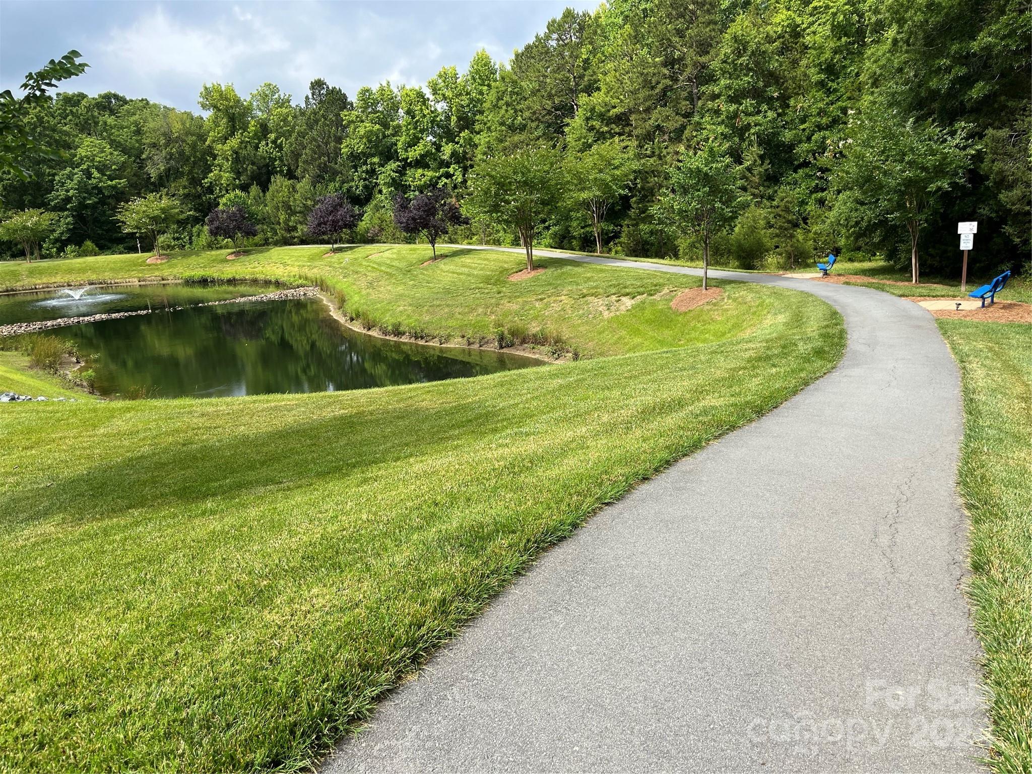 The Courtyards of Marvin - Residential