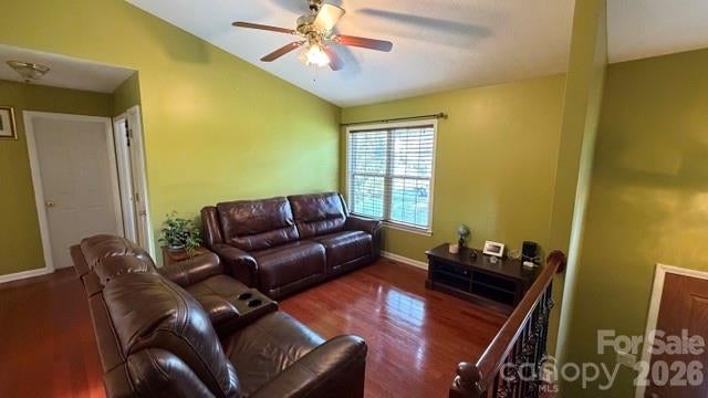 3358 Lilac Lane