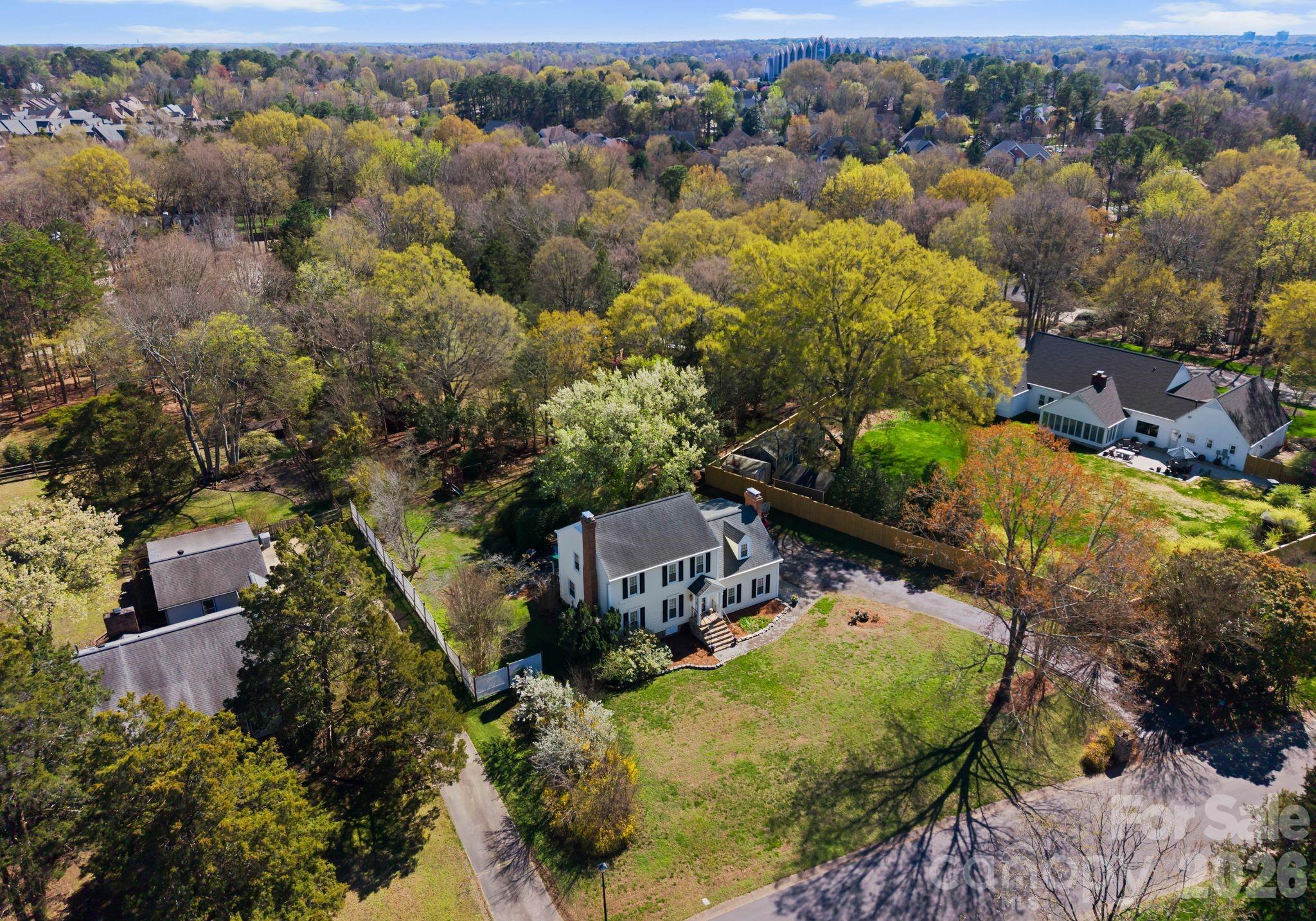 Five Knolls Estates - Residential