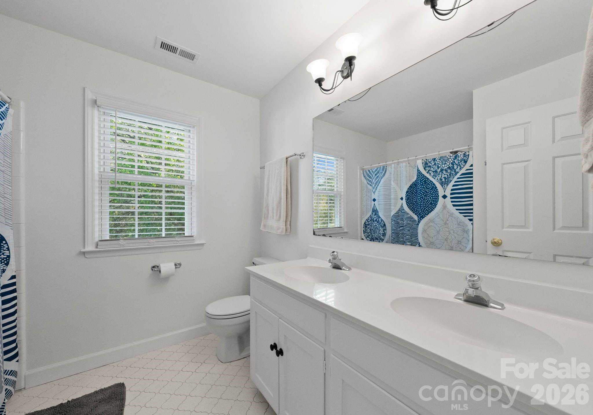 Five Knolls Estates - Residential