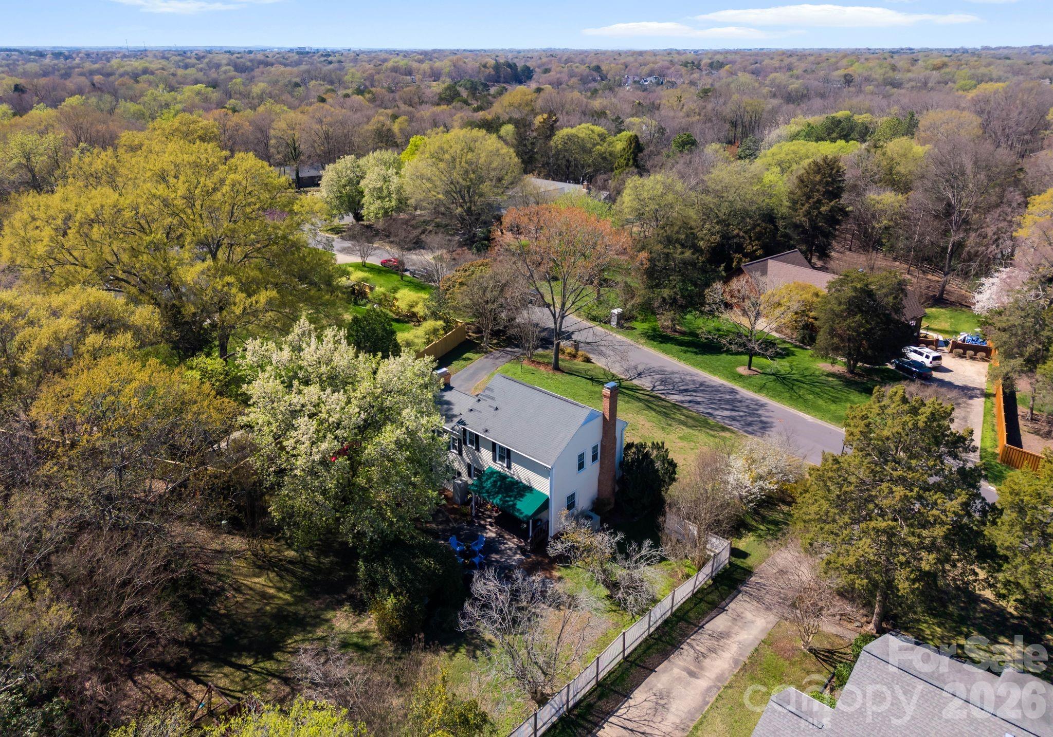 Five Knolls Estates - Residential