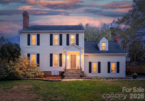 5221 Summer Gate Drive Charlotte NC 28226