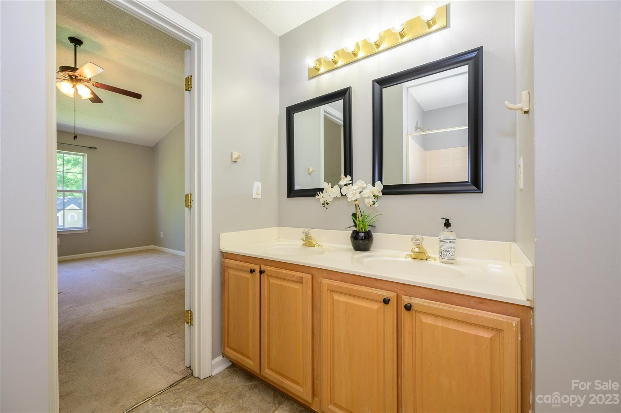 Henderson Park - Residential