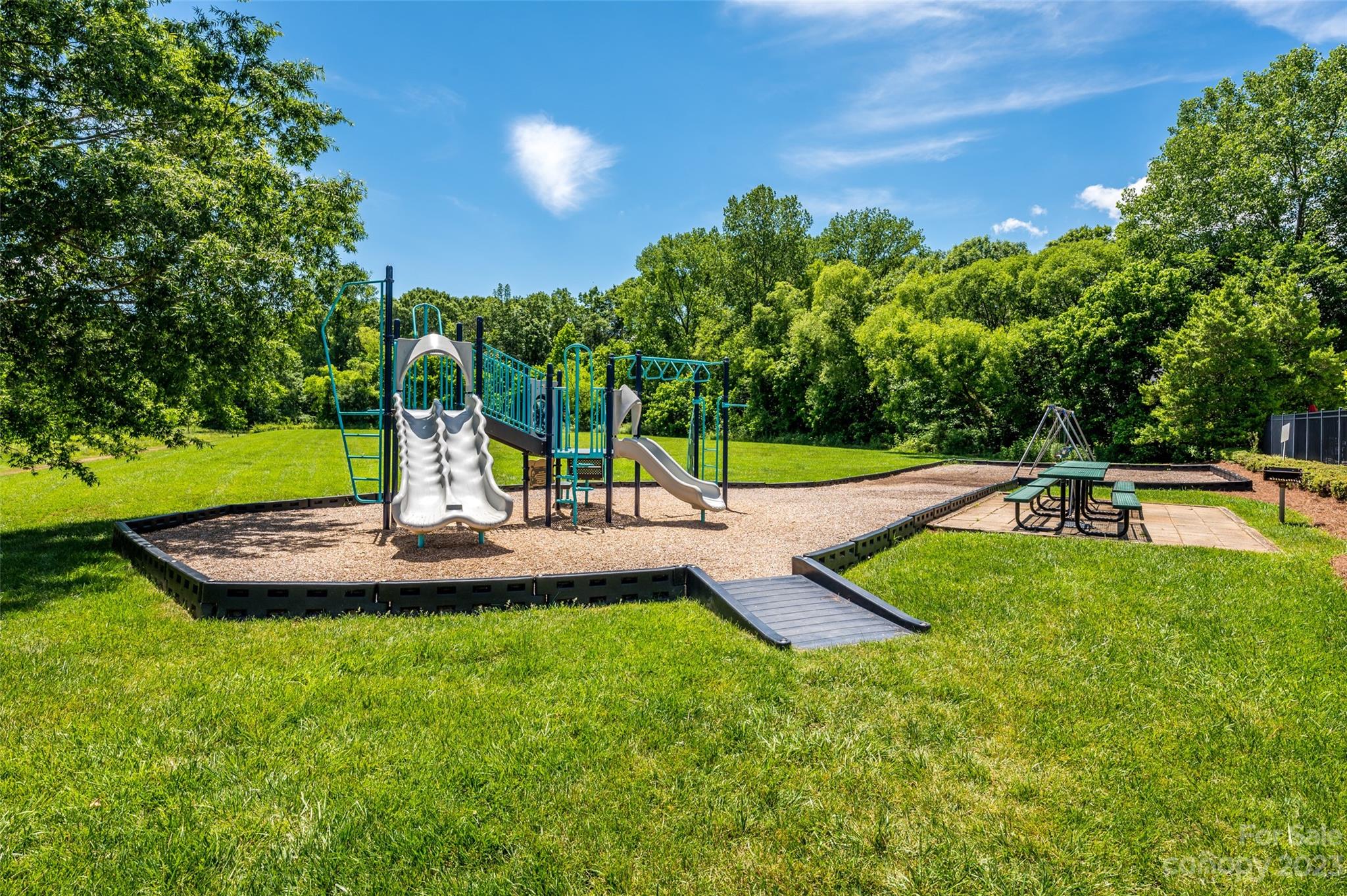 Henderson Park - Residential