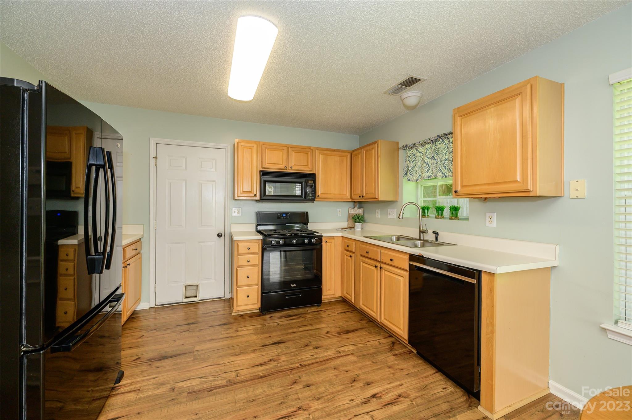 Henderson Park - Residential