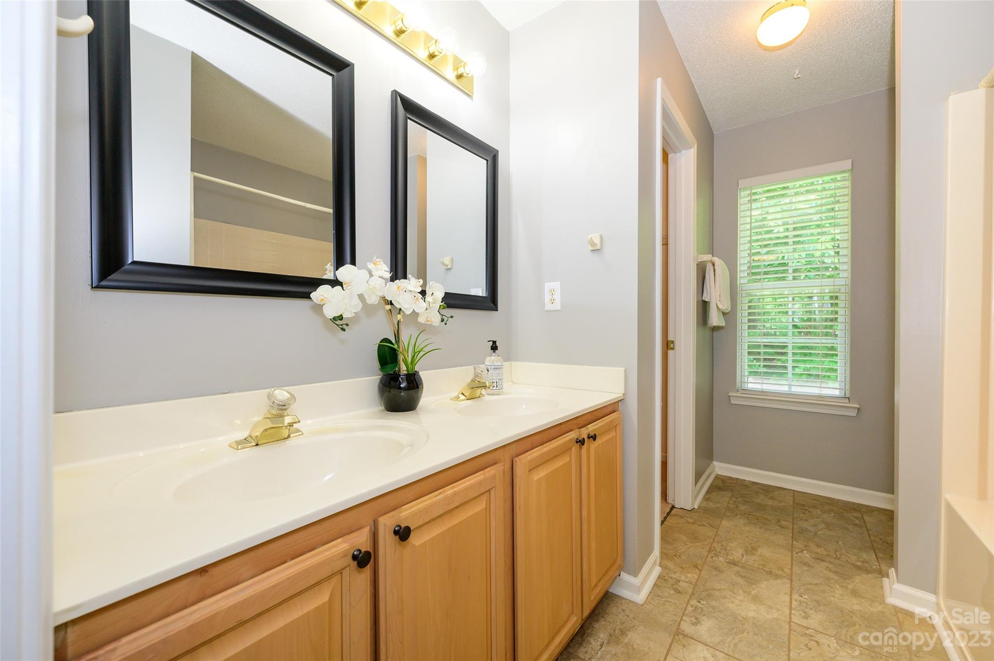 Henderson Park - Residential