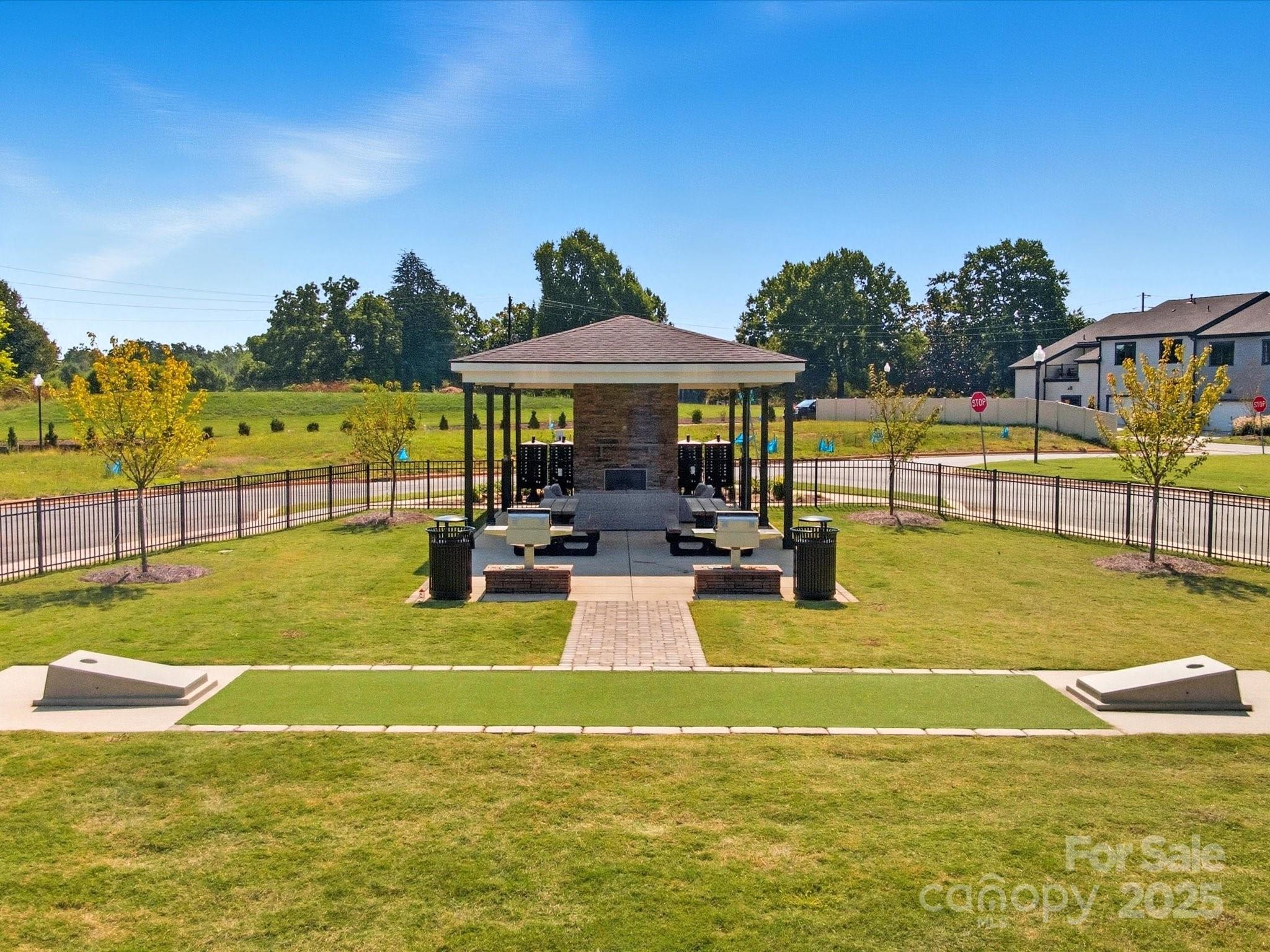 Seven Oaks - Residential