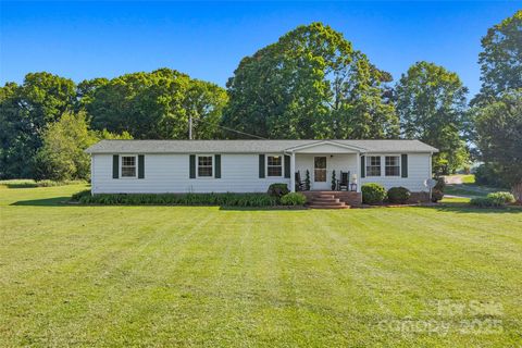 105 Carrie Lane 3 Cherryville NC 28021