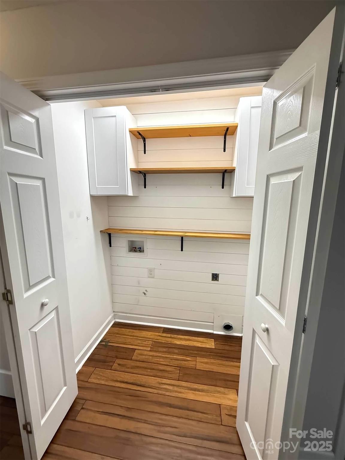 Midbrook - Residential