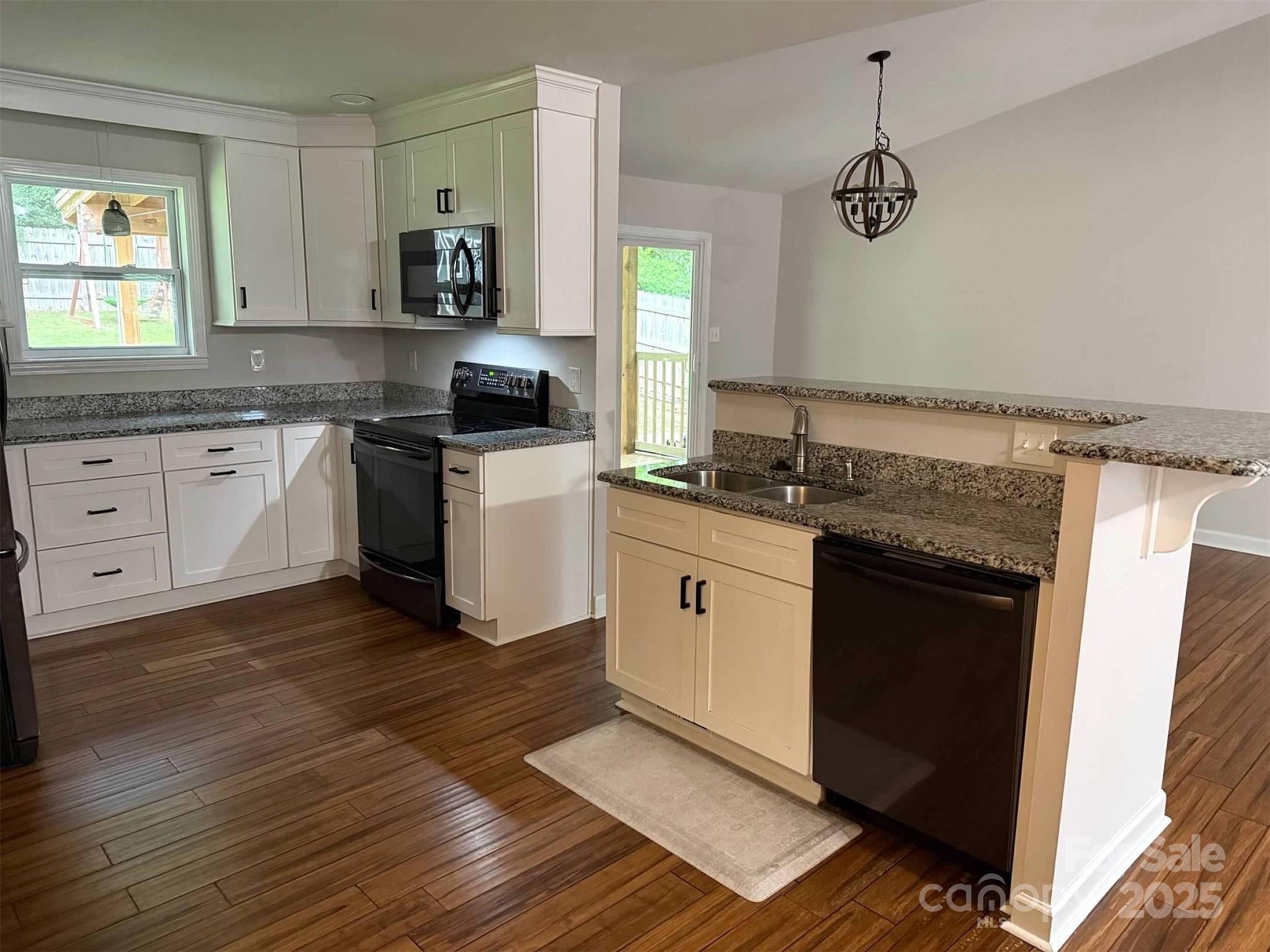 Midbrook - Residential