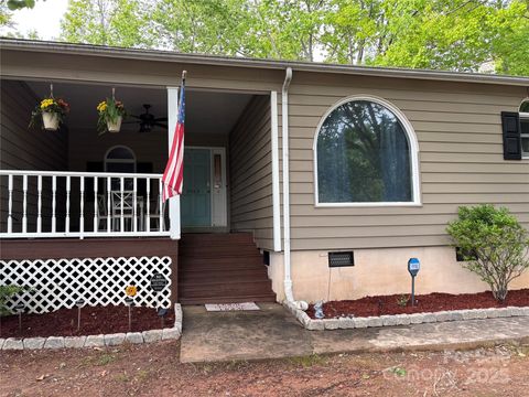 Photo of 9013 Windjammer Drive, Tega Cay, SC 29708 (MLS # 4311906)