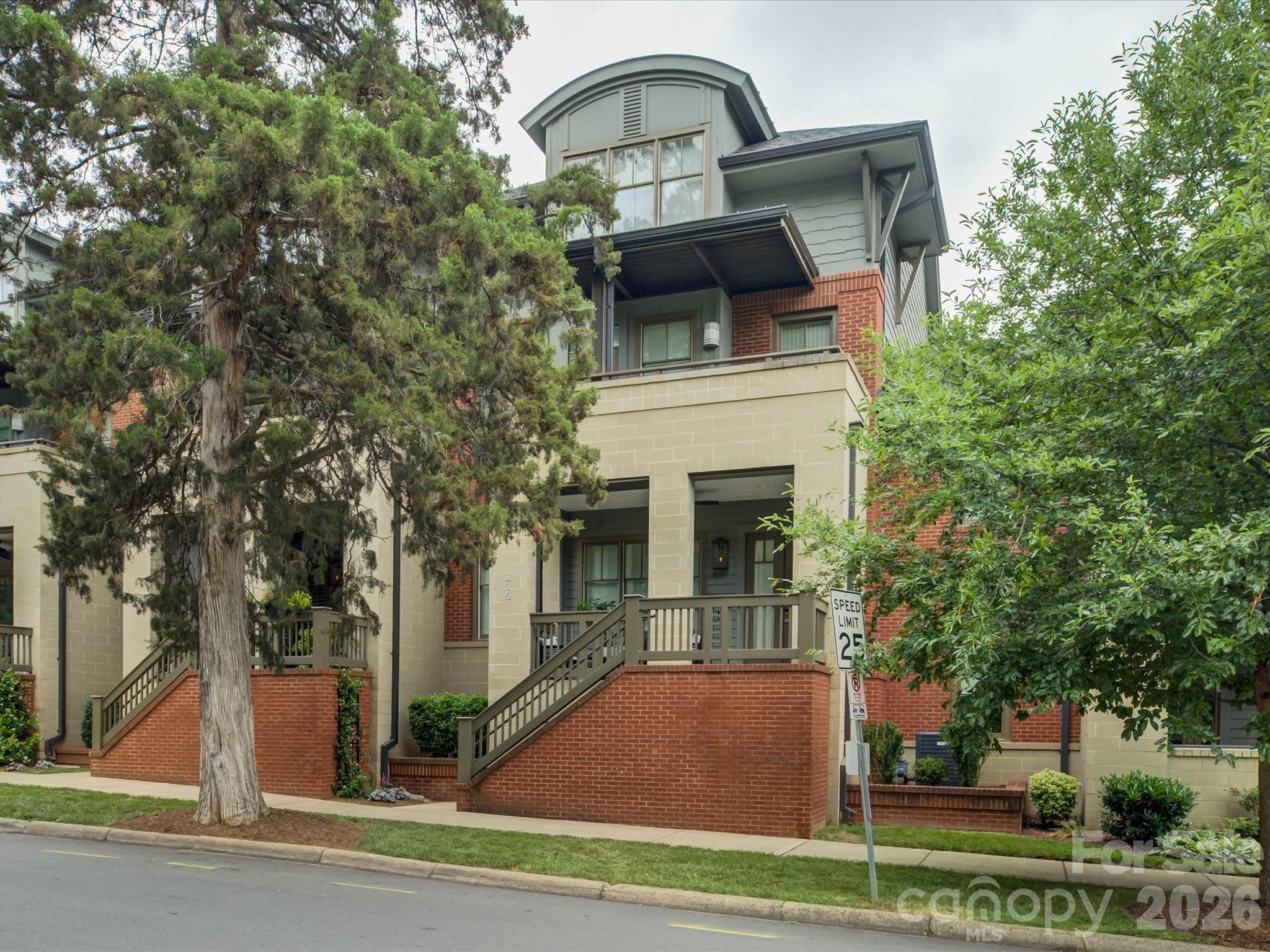 335 E Tremont Avenue