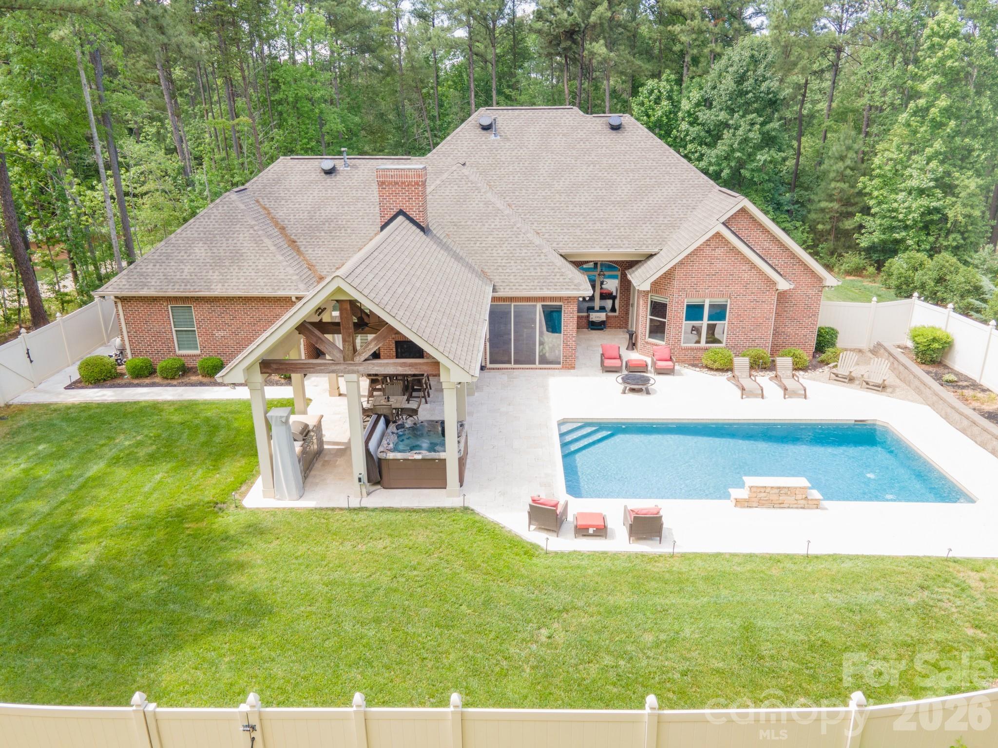 6410 Harbor Oaks Drive
