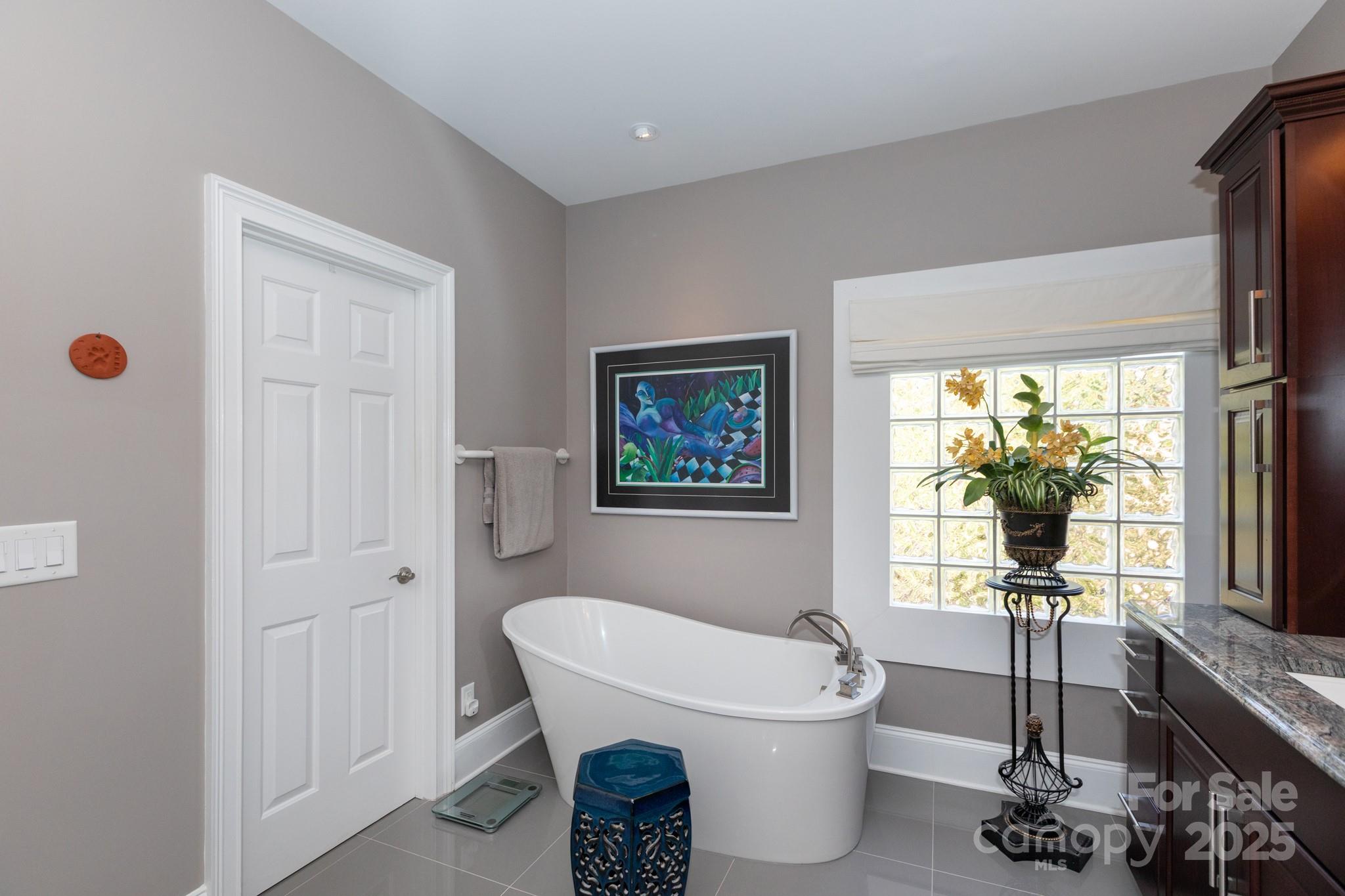 Kensington At Ballantyne - Residential