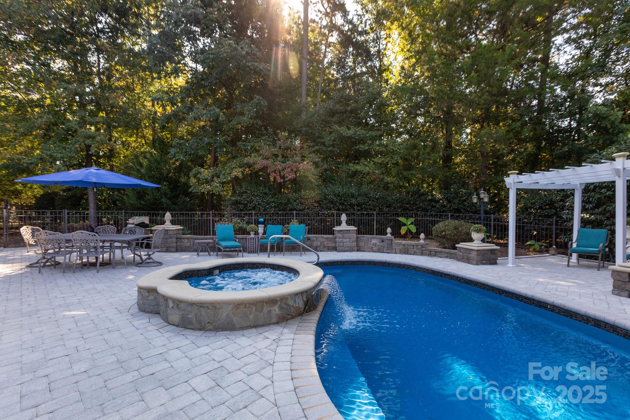 Kensington At Ballantyne - Residential