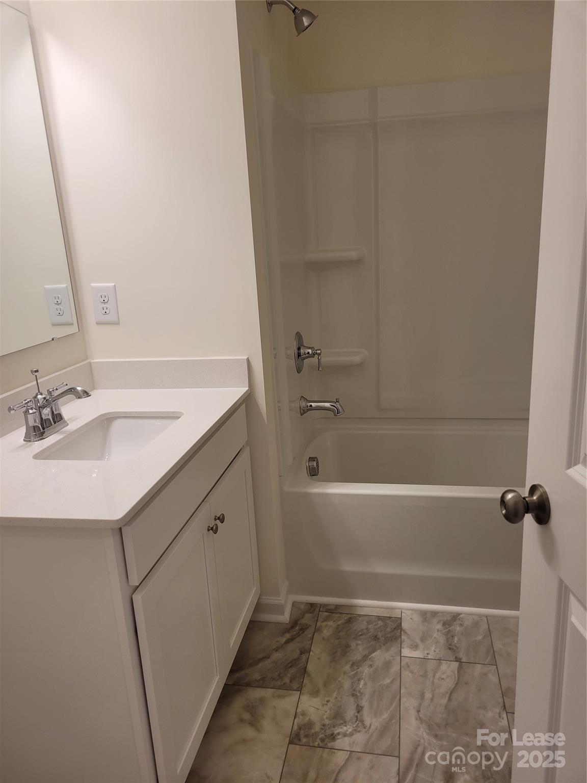 aberdeen - Residential Lease