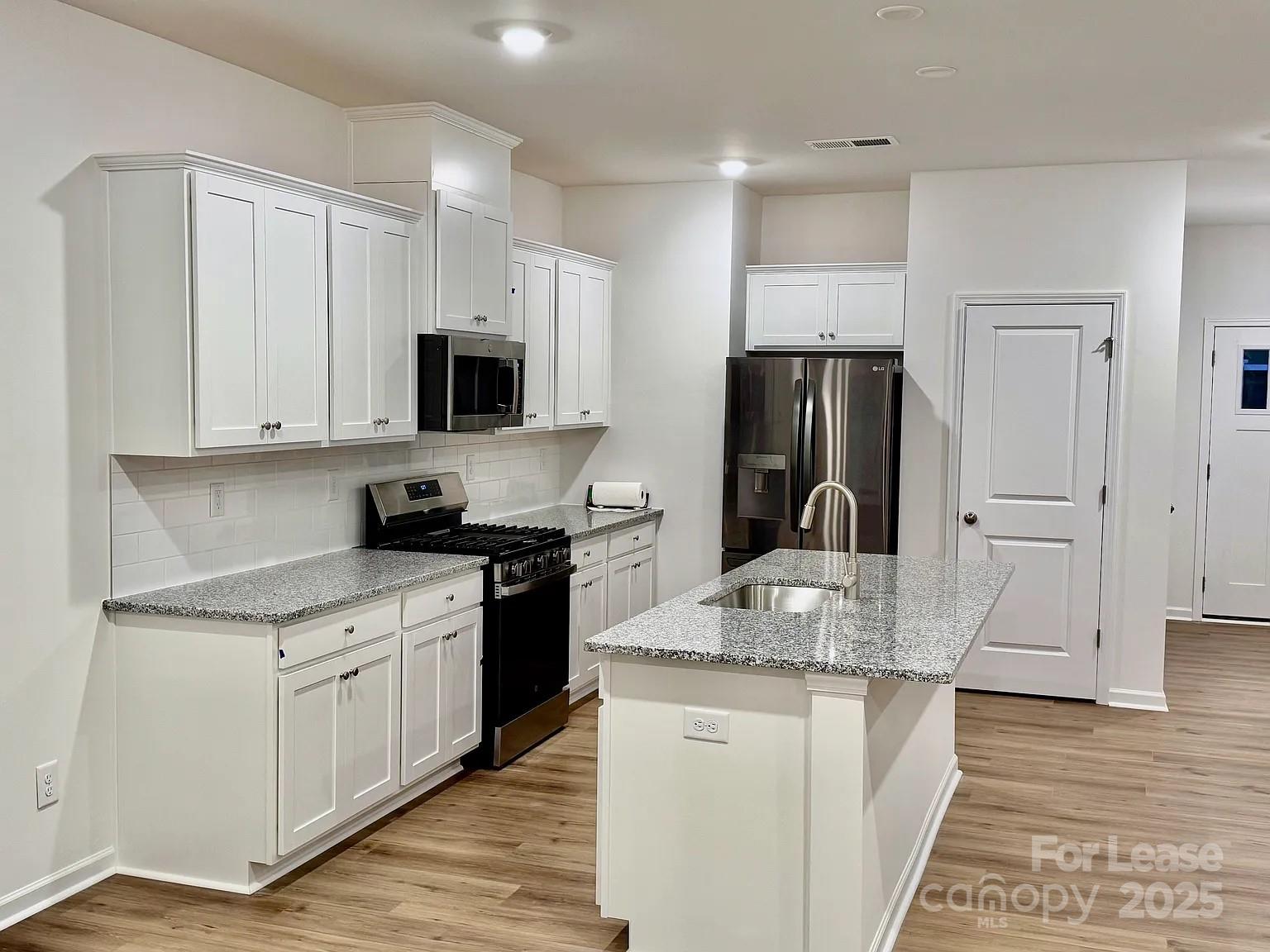 aberdeen - Residential Lease