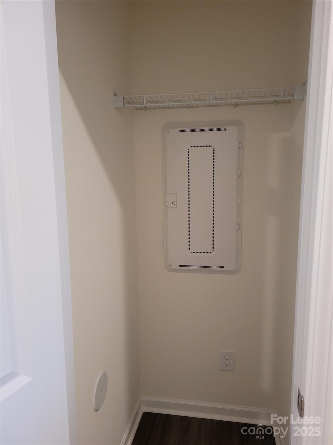 aberdeen - Residential Lease