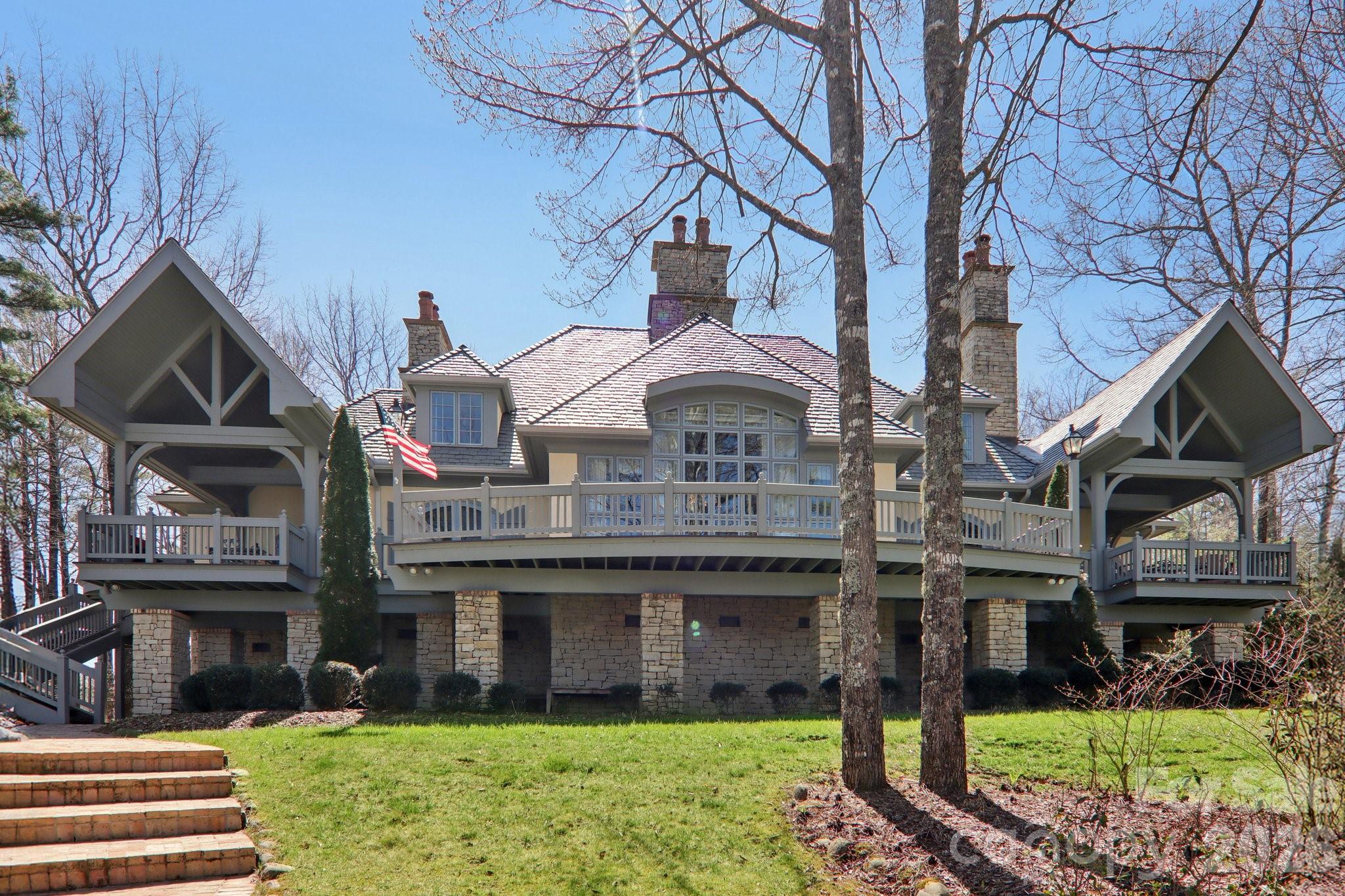 Lake Toxaway Estates - Residential