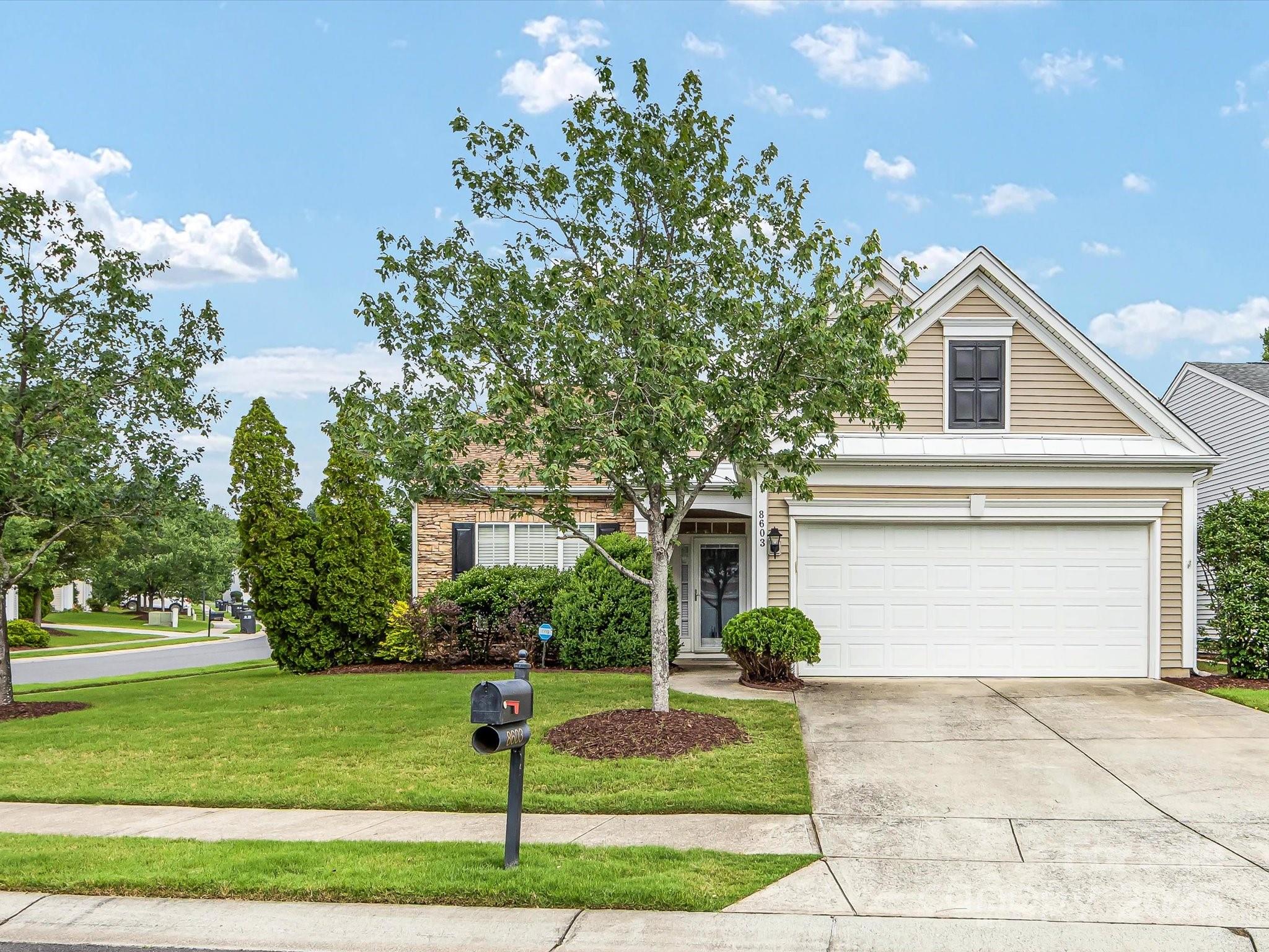 8603 Robinson Meadow Court