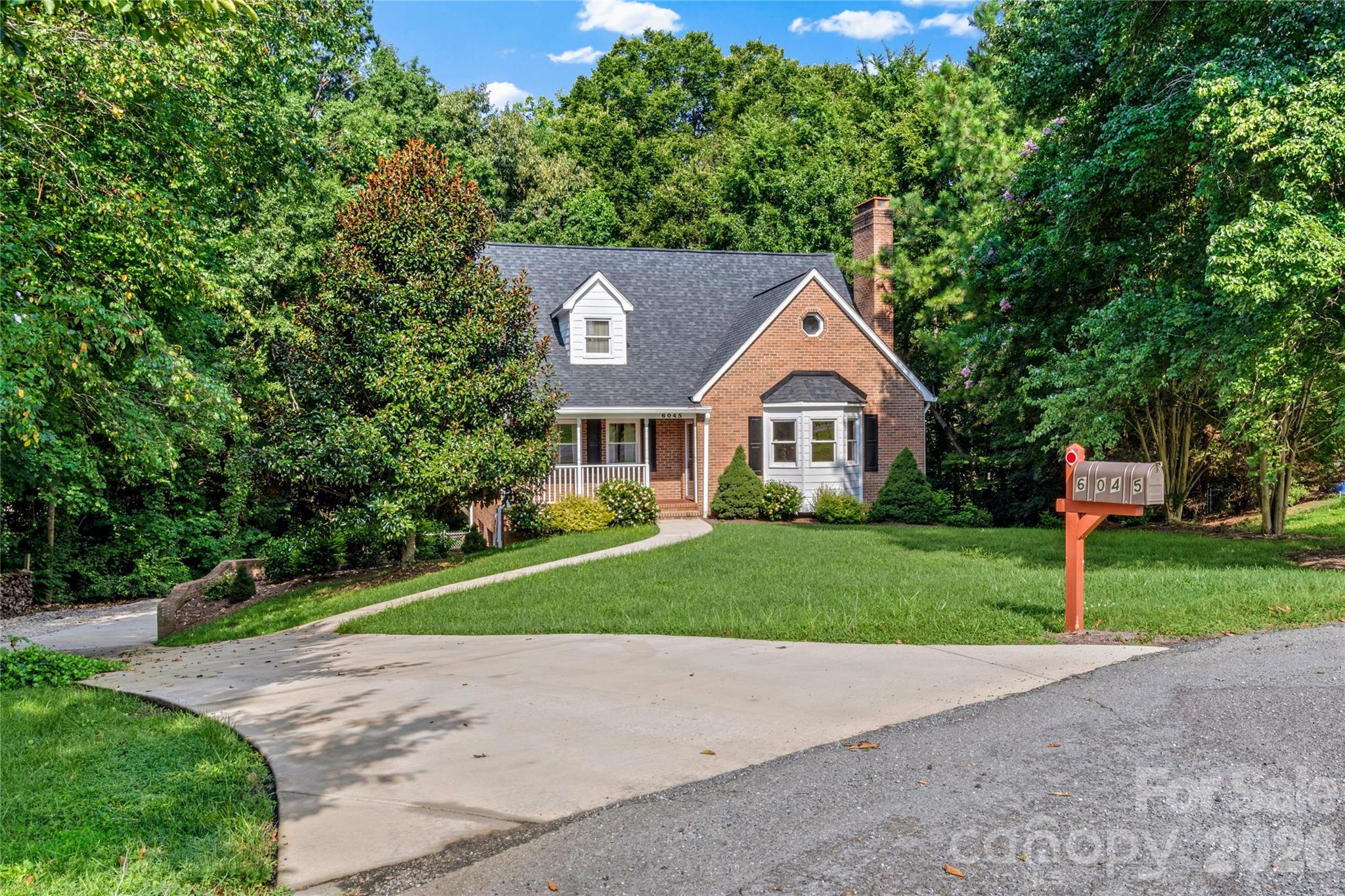 6045 Stone Bluff Drive