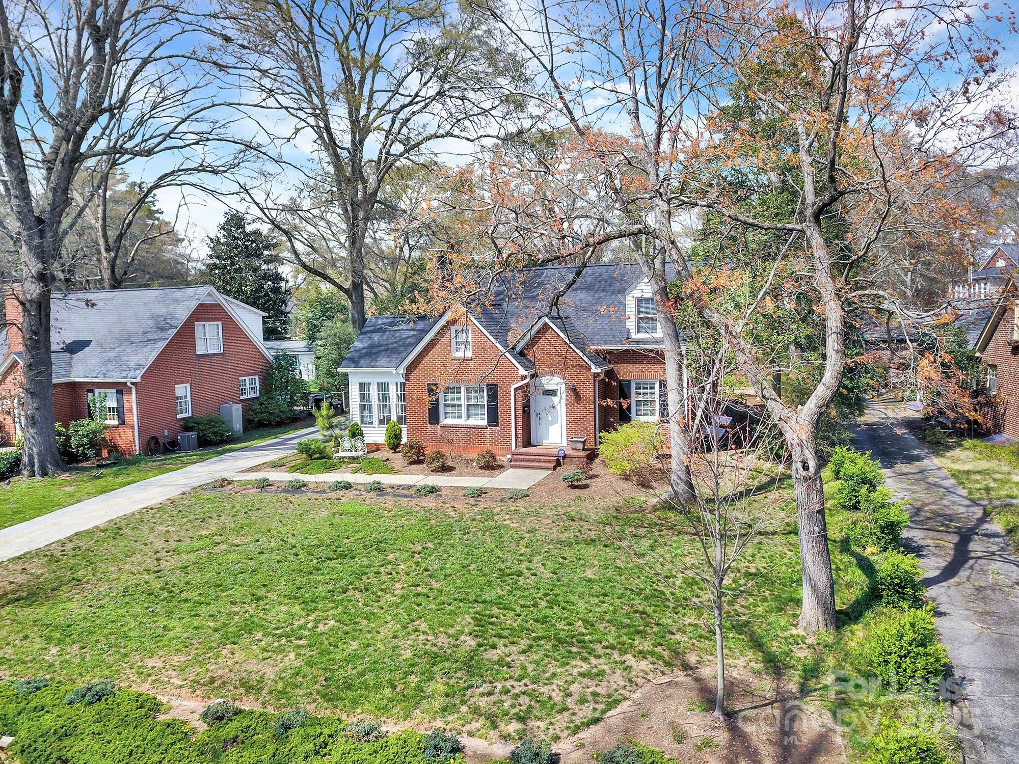 Brookwood - Residential Lease