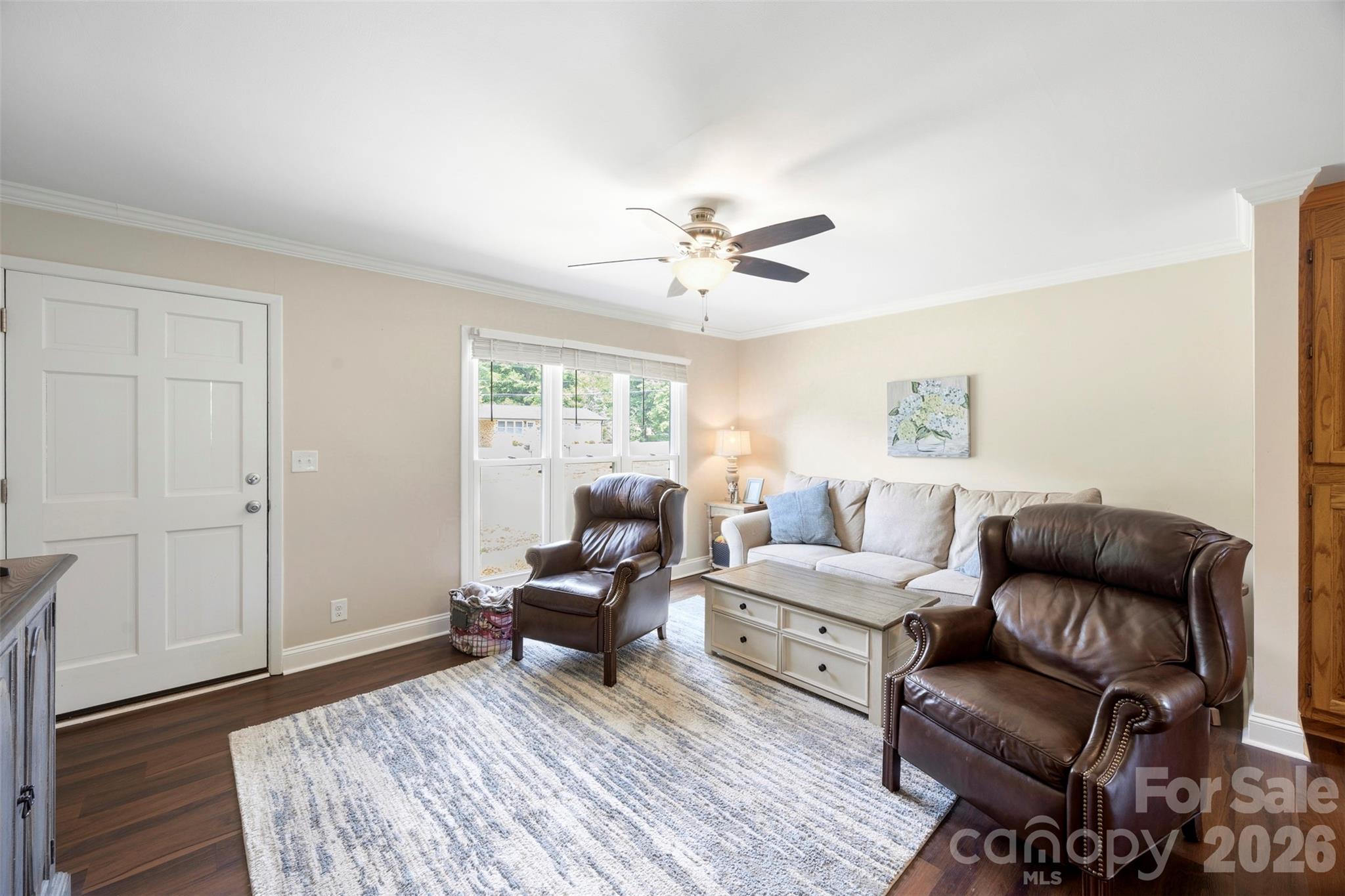 2109 Hollandale Drive