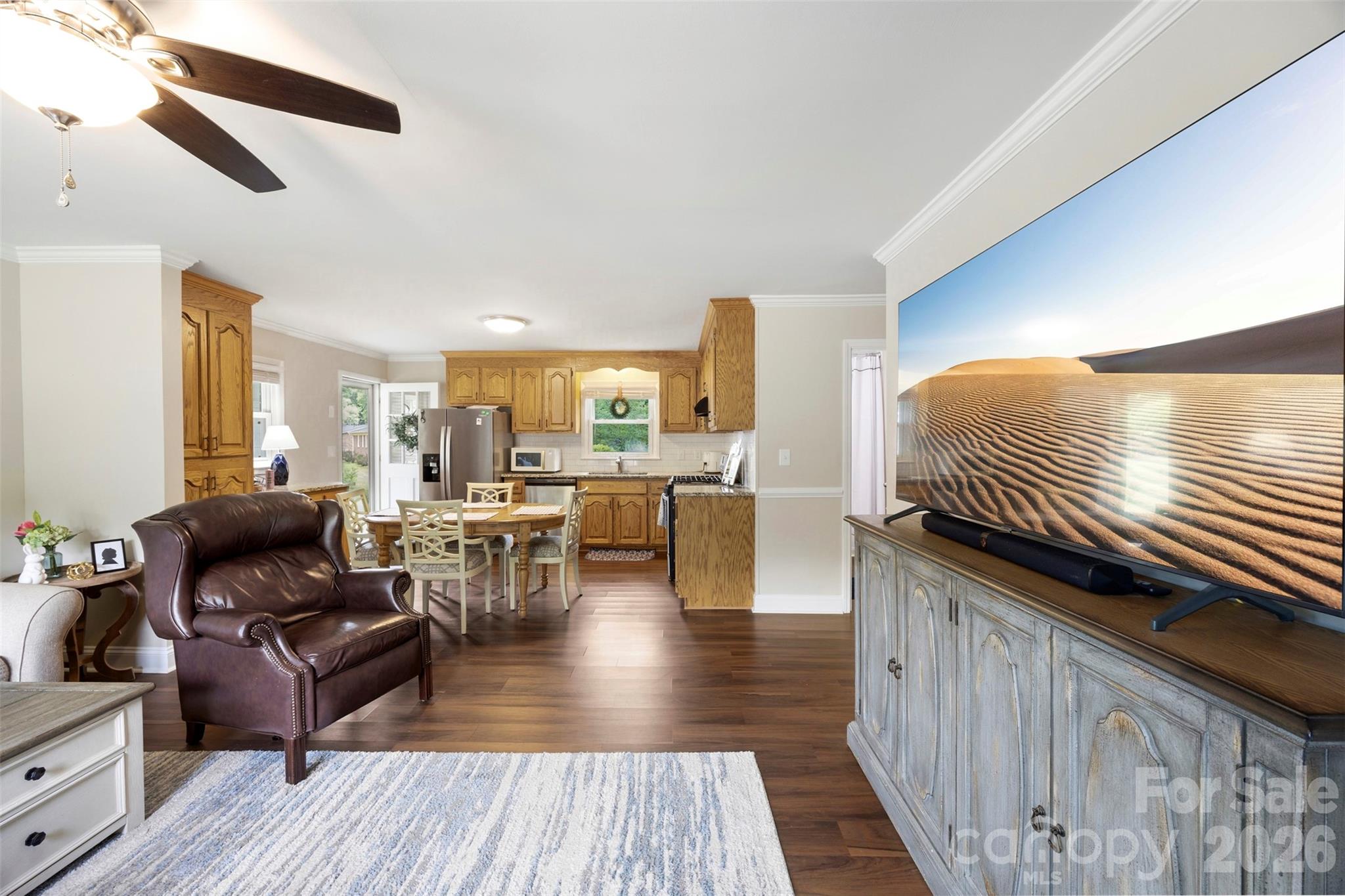 2109 Hollandale Drive