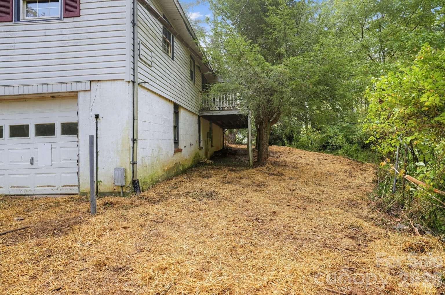 2131 Deep Ford Road